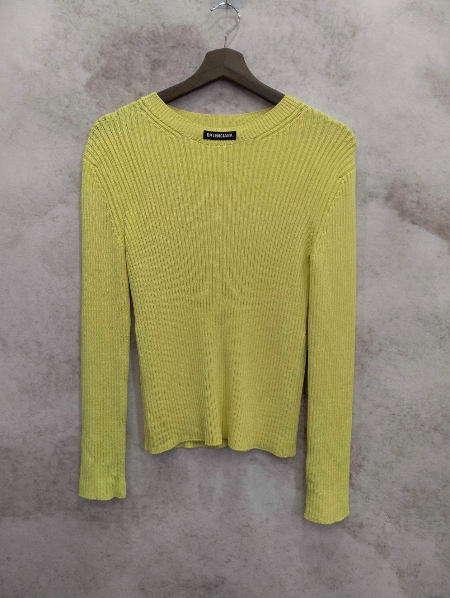 Balenciaga BALENCIAGA Base Layer T-Shirt Size S Size S / US 4 / IT 40 - 1 Thumbnail