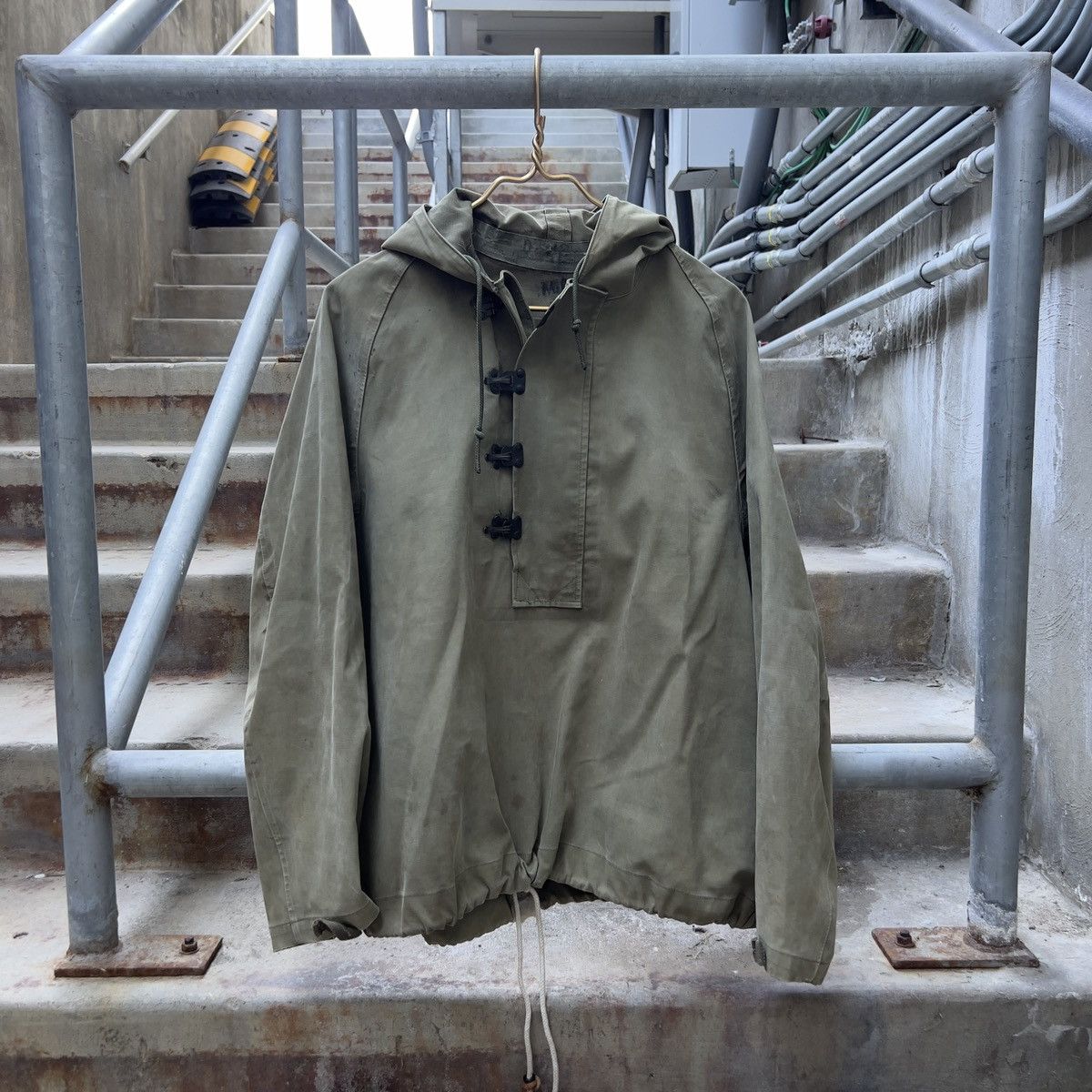 image of Military x Vintage 1940S 50S Ww2 Usn Deck Smock Jacket | S in Kaki, Men's (Size Small)