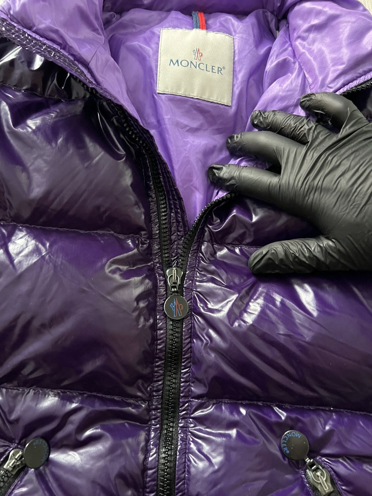 Moncler Vintage Moncler Puffer Jacket Hype Very Rare S size Size S / US 4 / IT 40 - 13 Thumbnail