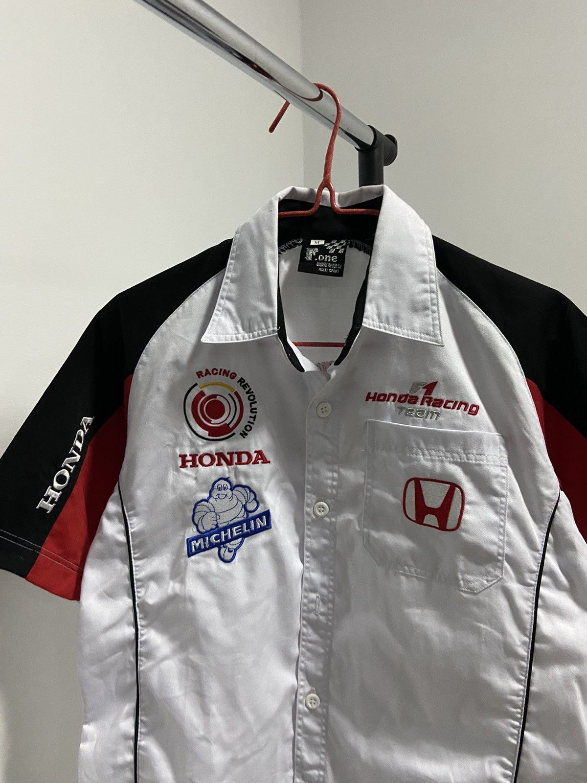 Honda × Vintage Honda Racing buttons big logo formula 1 team Size US M / EU 48-50 / 2 - 3 Thumbnail