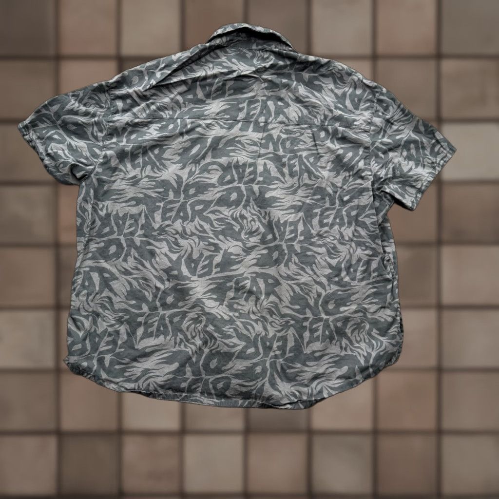 H&M No Fear x H&M Shirt Mens Medium Gray Short Sleeve Button Up Streetwear Graphic Print Pocket Size US M / EU 48-50 / 2 - 1 Thumbnail