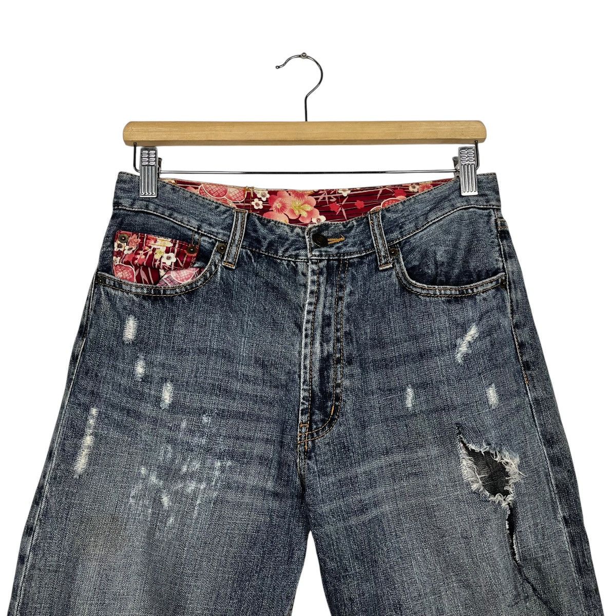 Japanese Brand Vintage Japanese Designer Distressed Denim Jeans Size 30" / US 8 / IT 44 - 2 Thumbnail