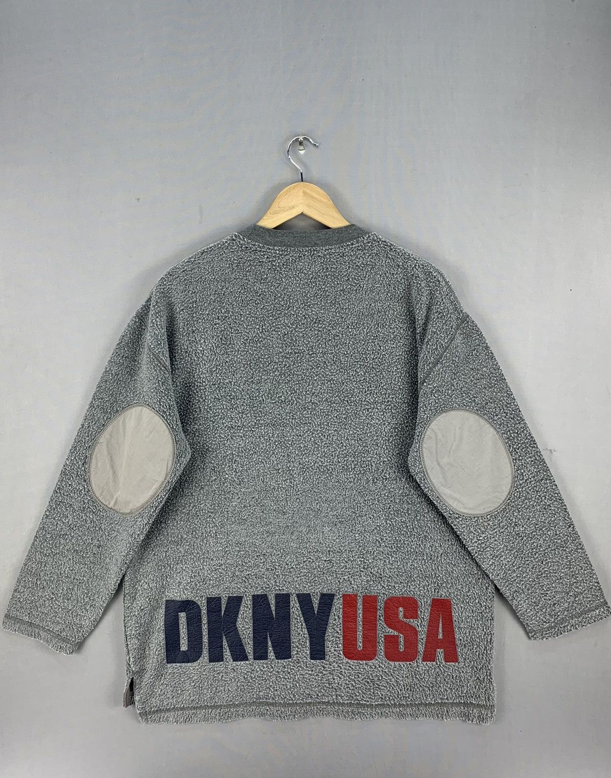 DKNY Vintage DKNY USA Baggy Pullover Oversize Sweatshirt Size US L / EU 52-54 / 3 - 6 Thumbnail
