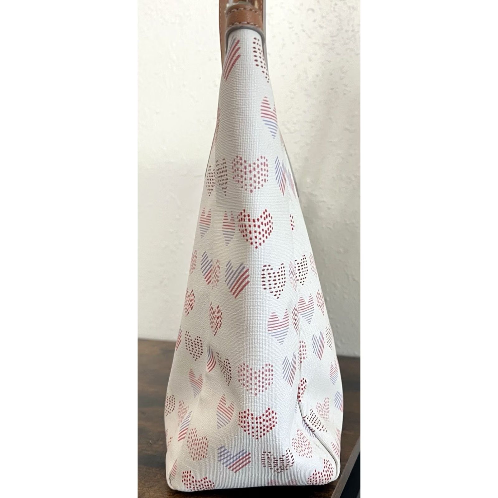 Fossil VINTAGE Fossil Sydney Angora Pink Heart Double Handle Tote Travel Bag EUC Size ONE SIZE - 6 Thumbnail