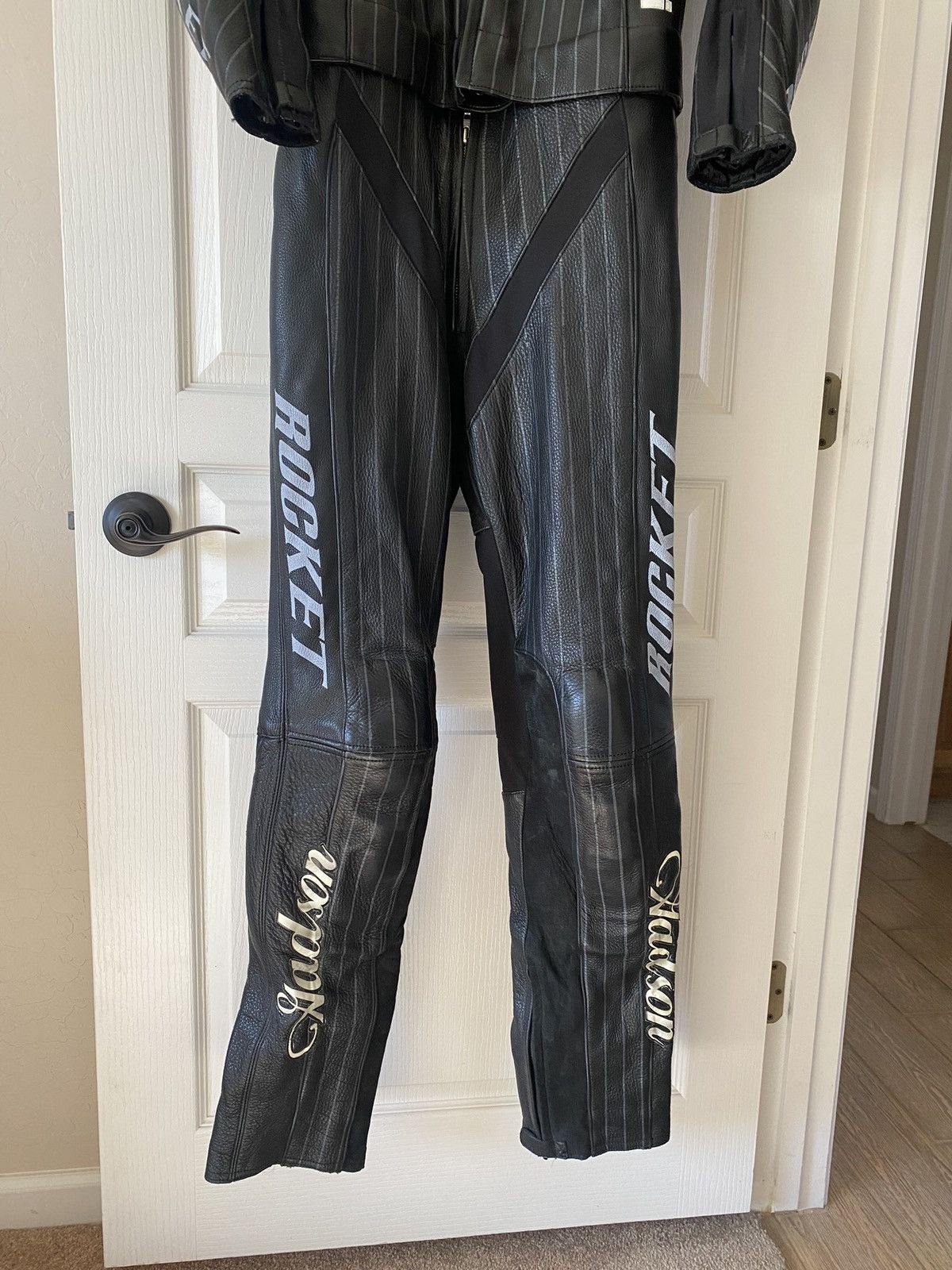 Joe Rocket Custom Monster Energy Leather Two Piece Racing Suit Size US L / EU 52-54 / 3 - 3 Thumbnail