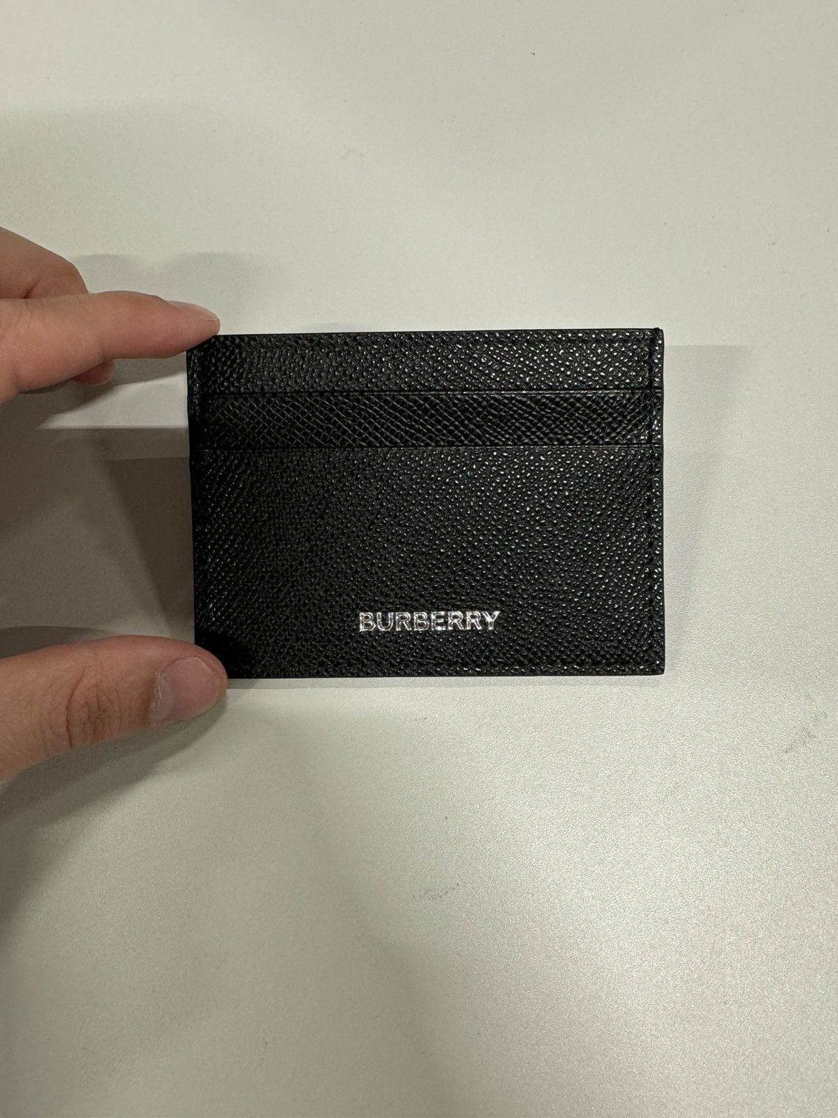 Burberry Burberry Grained Leather Card Holder 300$ RETAIL Size ONE SIZE - 1 Thumbnail
