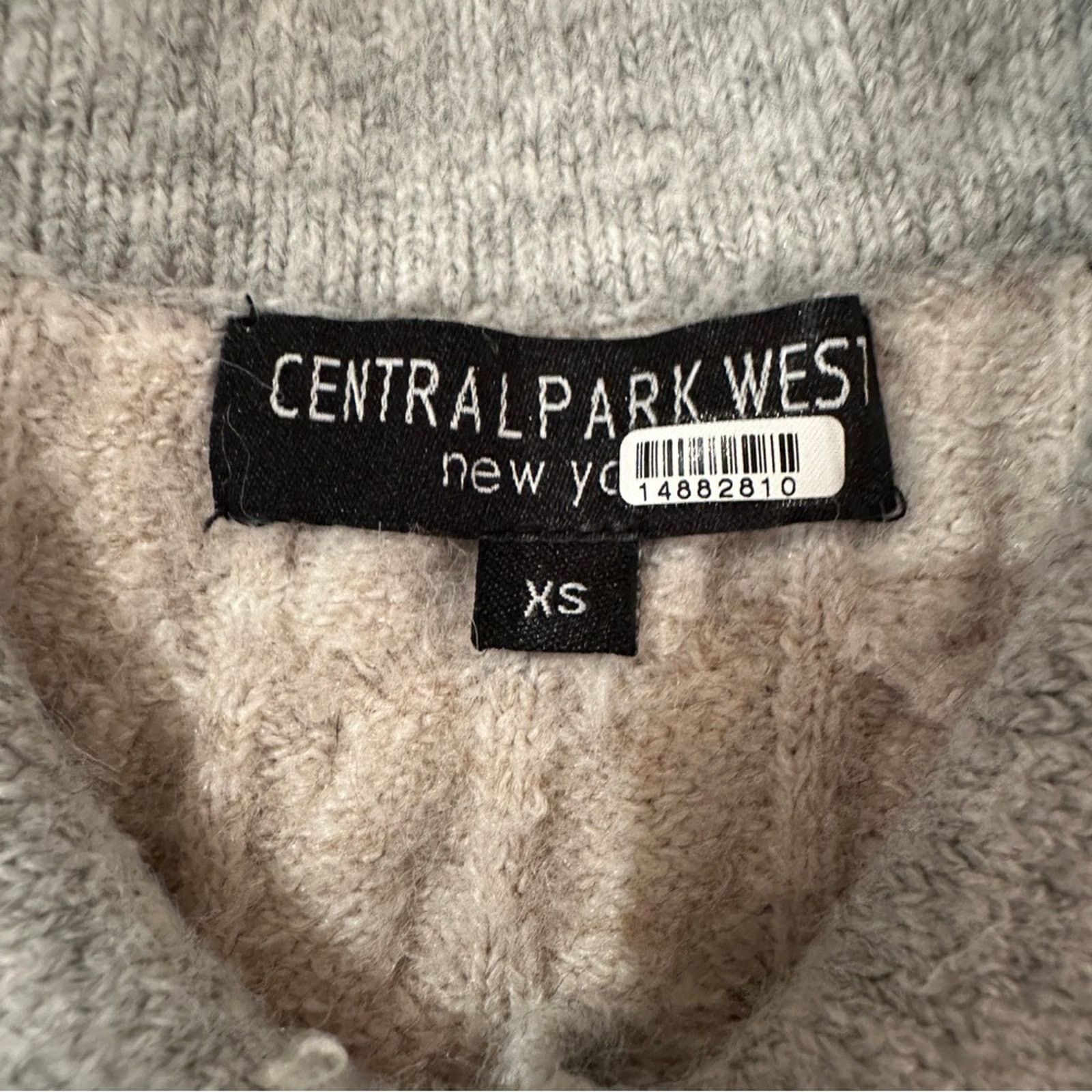 Central Park West RTR Central Park West Bobbie Cream Cable Knit Polo Sweater Size XXS / US 00 / IT 34 - 6 Thumbnail