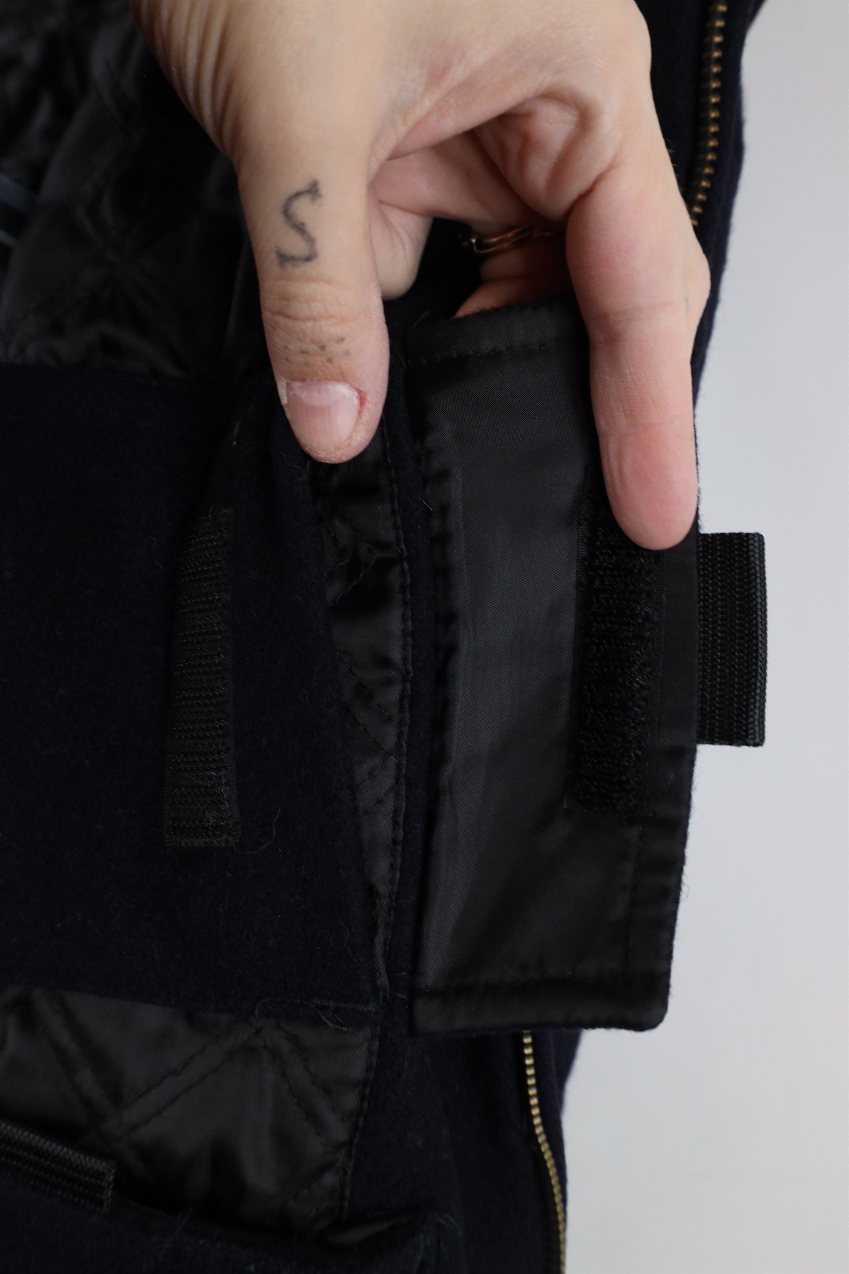 Gap × Vintage Vintage Y2K 2000 Gap Quilted Wool Bomber Jacket Navy Blue Size US M / EU 48-50 / 2 - 13 Thumbnail