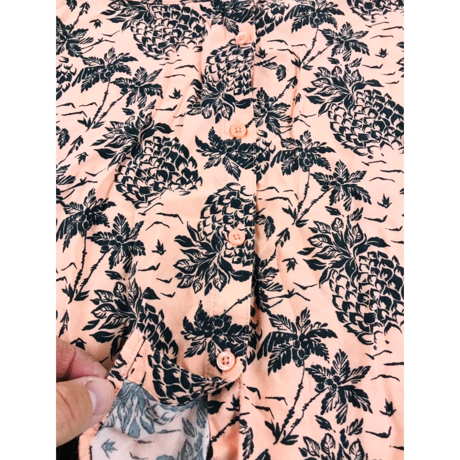 Aeropostale AeroPostale Skirt Women's Size S Peach Pineapple Print Button Front A-Line Short Bohemian Modern Lined Size 28" / US 6 / IT 42 - 3 Thumbnail