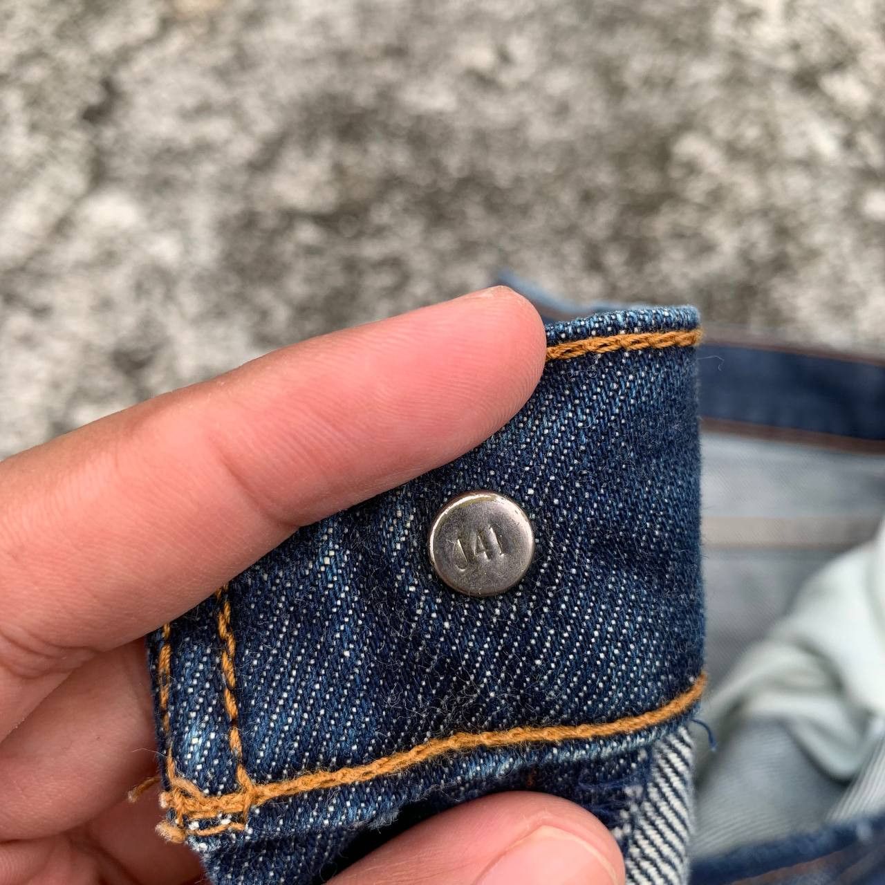Levi's Vintage Clothing Vintage Levis 515 Jeans Blue Wash Denim Distressed Size US 27 - 9 Thumbnail