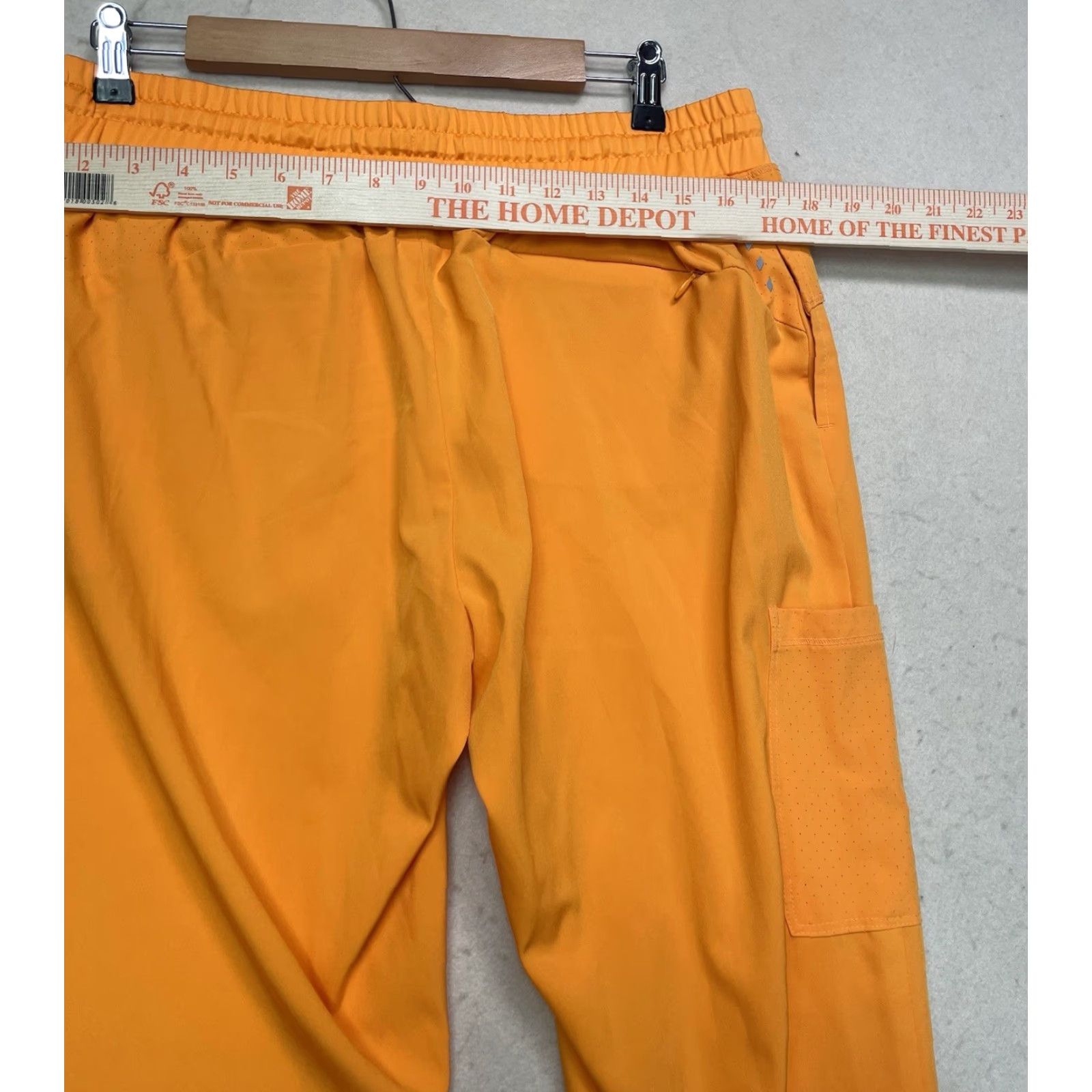 Vintage Barco One Scrubs Orange Womens MT M Tall 50% Polyester 43% Recycled Polyester 7% Polyester Recycled Womens Barco One Scrubs Orange MT M Tall Womens Size 32" / US 10 / IT 46 - 3 Thumbnail