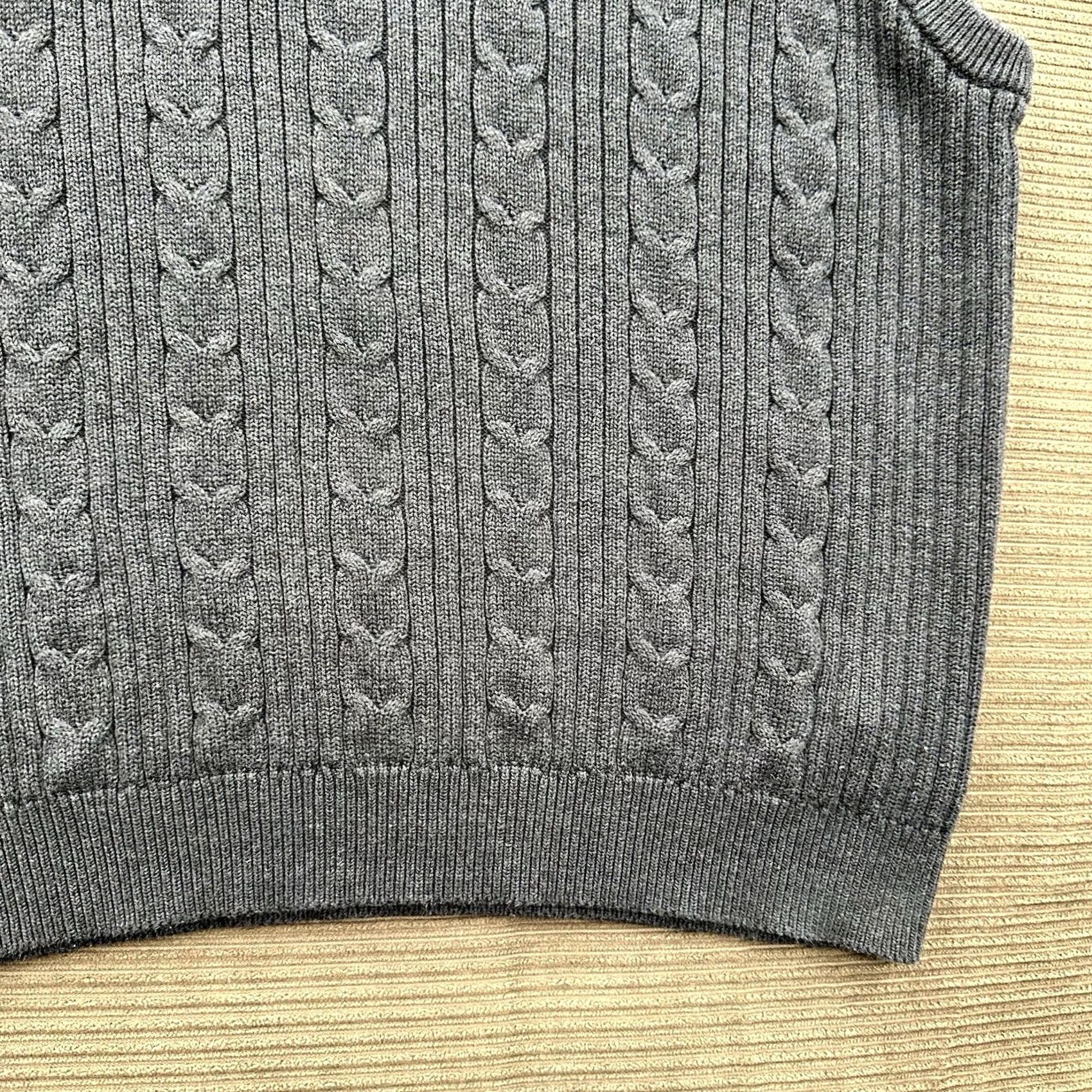 Eddie Bauer Eddie Bauer Vest Men XL Blue Cotton V-Neck Golf Preppy Knit Solid Sleeveless Vest Men's XL Blue Cotton V-Neck Golf Preppy Knit Solid 90s? Size US XL / EU 56 / 4 - 6 Thumbnail