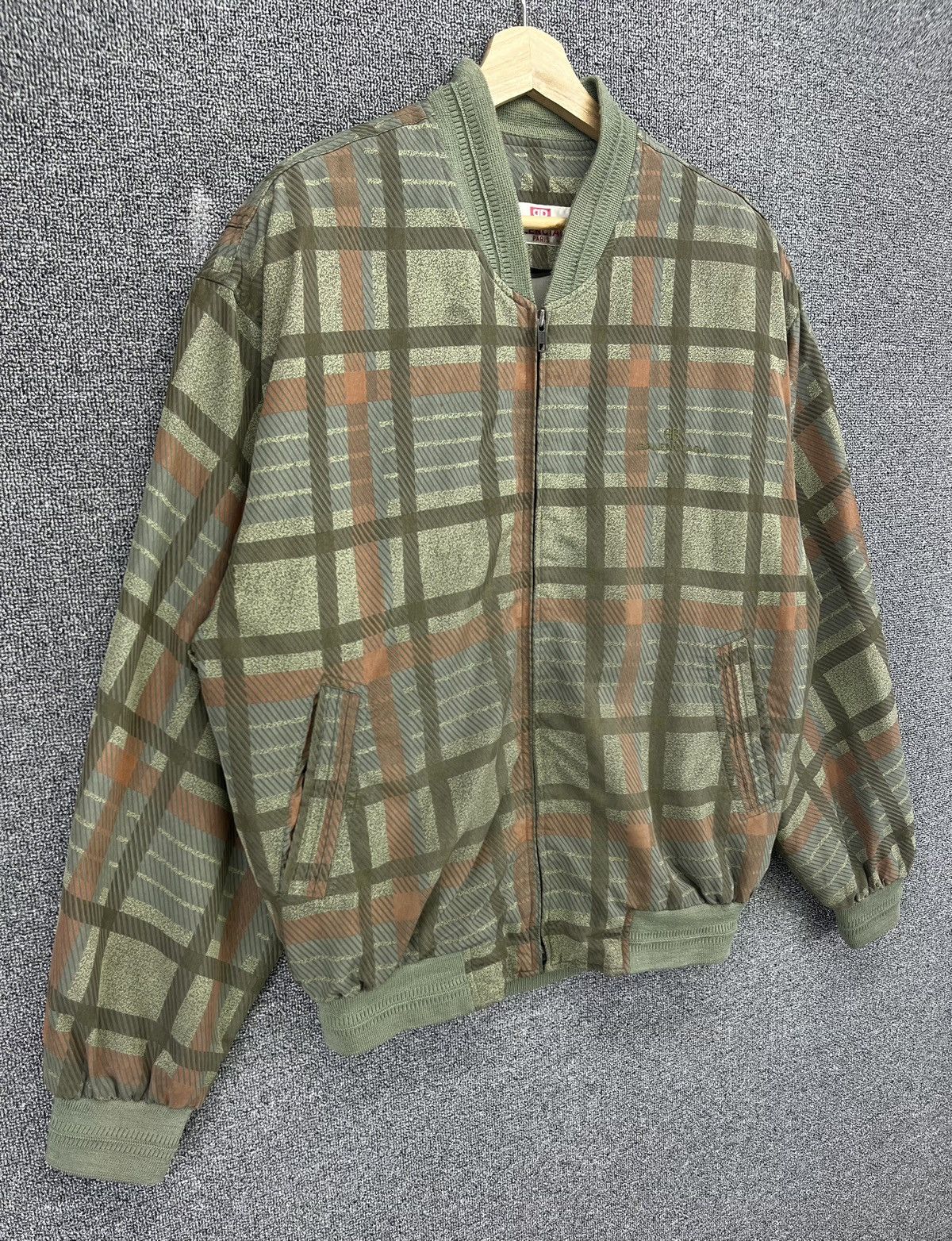 Balenciaga Vintage 90s Balenciaga Paris Checkered Shadow Plaids Jacket Size US L / EU 52-54 / 3 - 2 Thumbnail