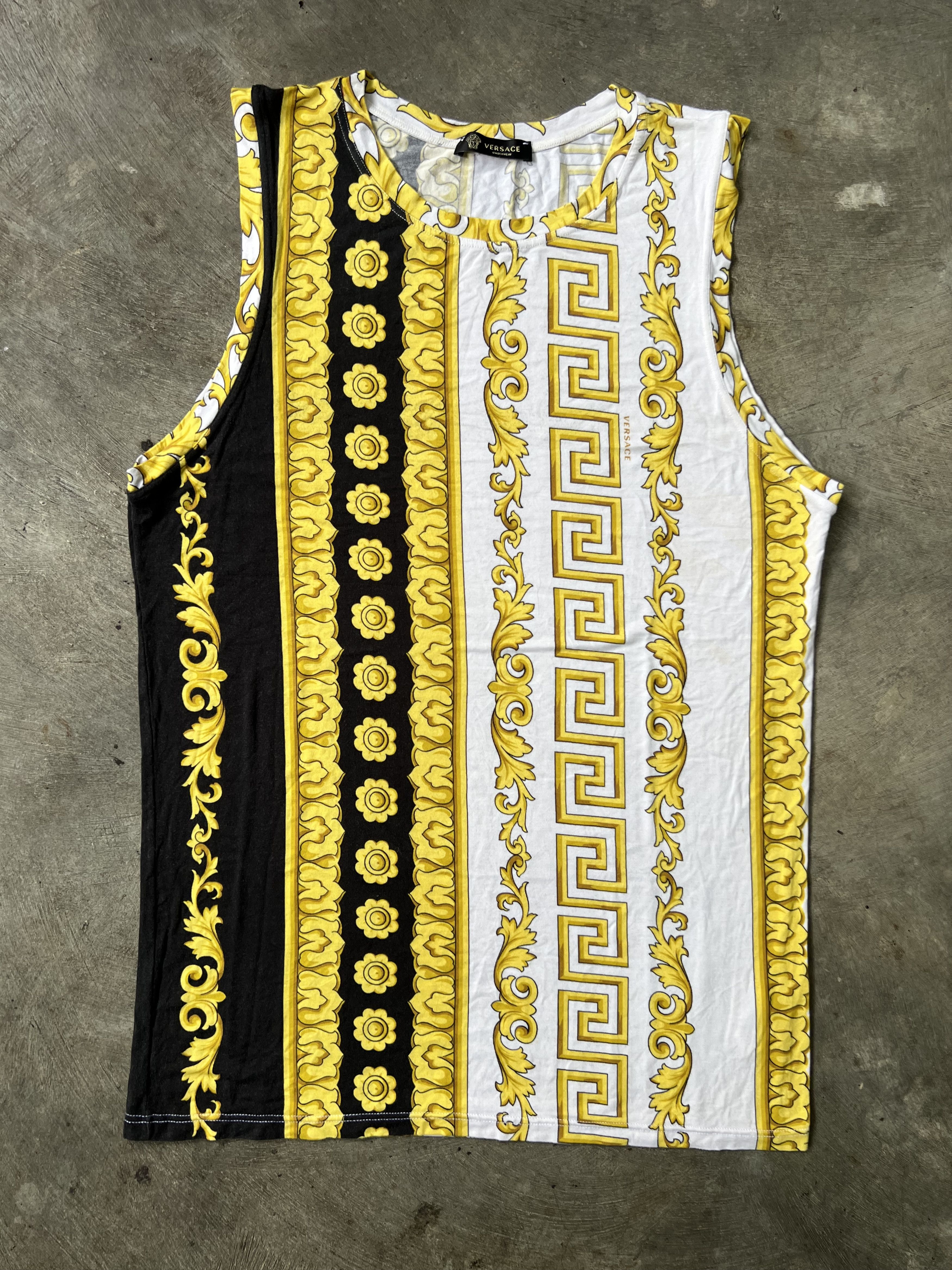 Versace Gianni Versace gerek key tanktop Size US M / EU 48-50 / 2 - 1 Thumbnail