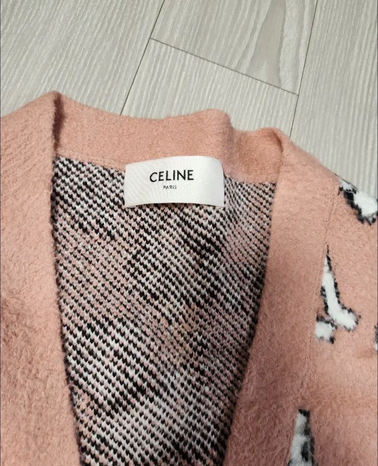Celine Celine 22SS artist jacquard pattern cardigan sz M Size US M / EU 48-50 / 2 - 7 Thumbnail