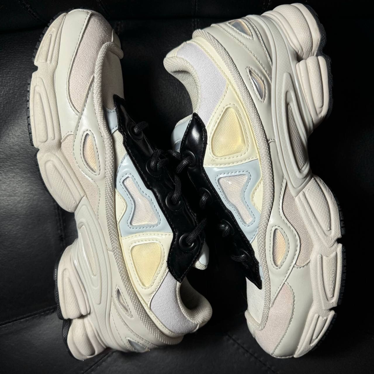 Adidas × Raf Simons sneakers Adidas Raf Simons Ozweego cream white Size US 8.5 / EU 41-42 - 4 Thumbnail