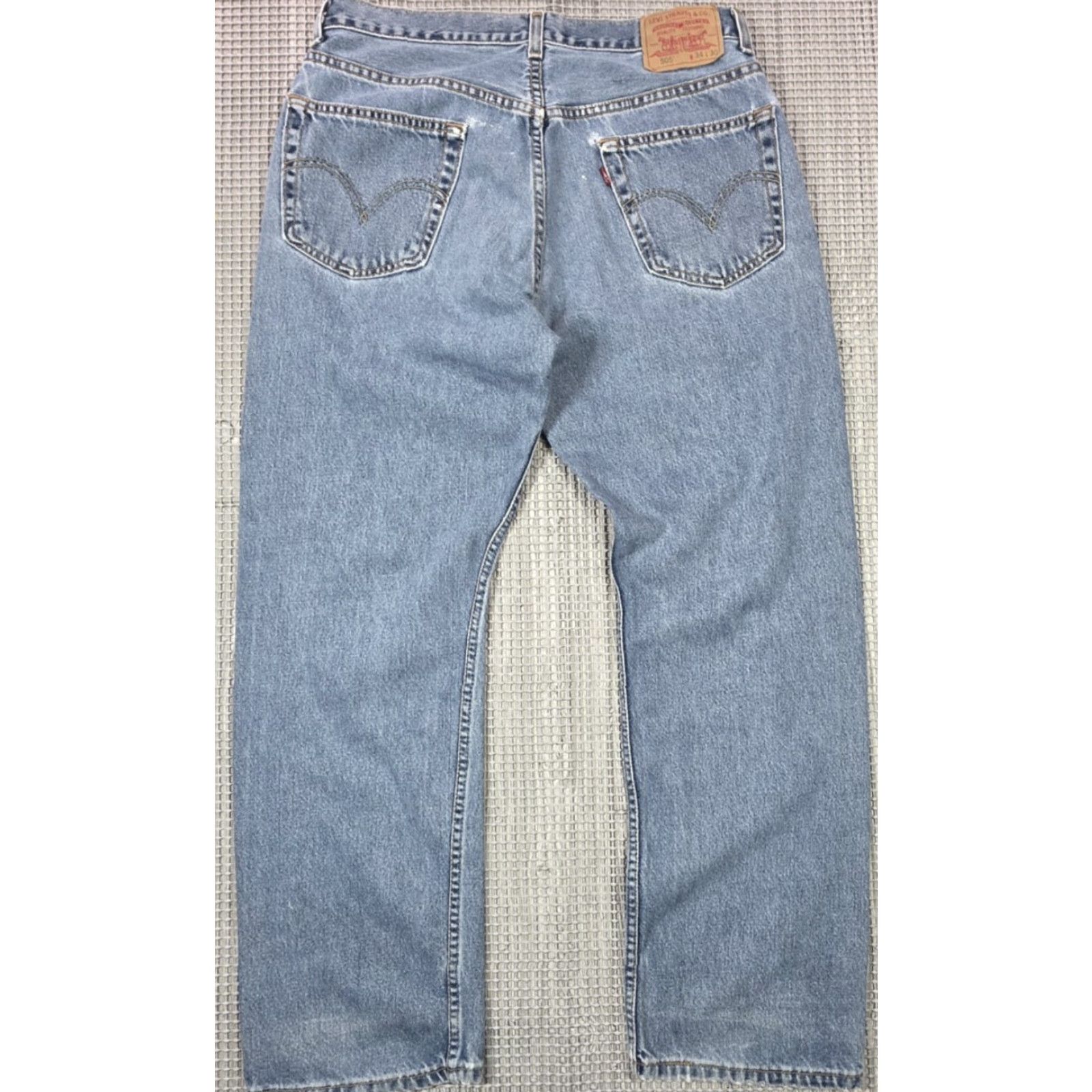 Levi's VINTAGE Levi's 505 Jeans Mens 34x30 Distressed Wash Blue Regular Straight 90s Batwing USA Denim Model Levi's 505 5-Pocket Regular Fit Jeans Size US 34 / EU 50 - 4 Thumbnail
