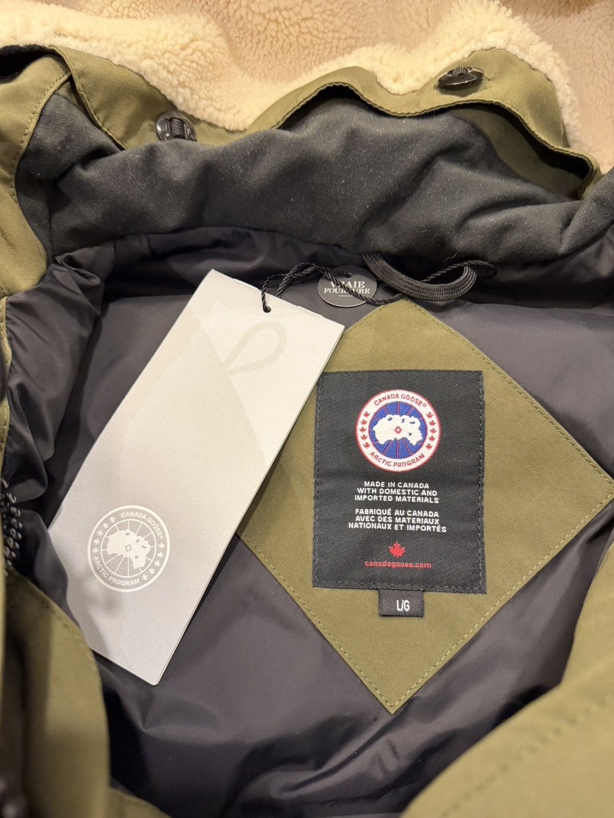 Canada Goose Canada Goose WMNs Finnegan Down Long Parka - Olive Size L / US 10 / IT 46 - 4 Thumbnail