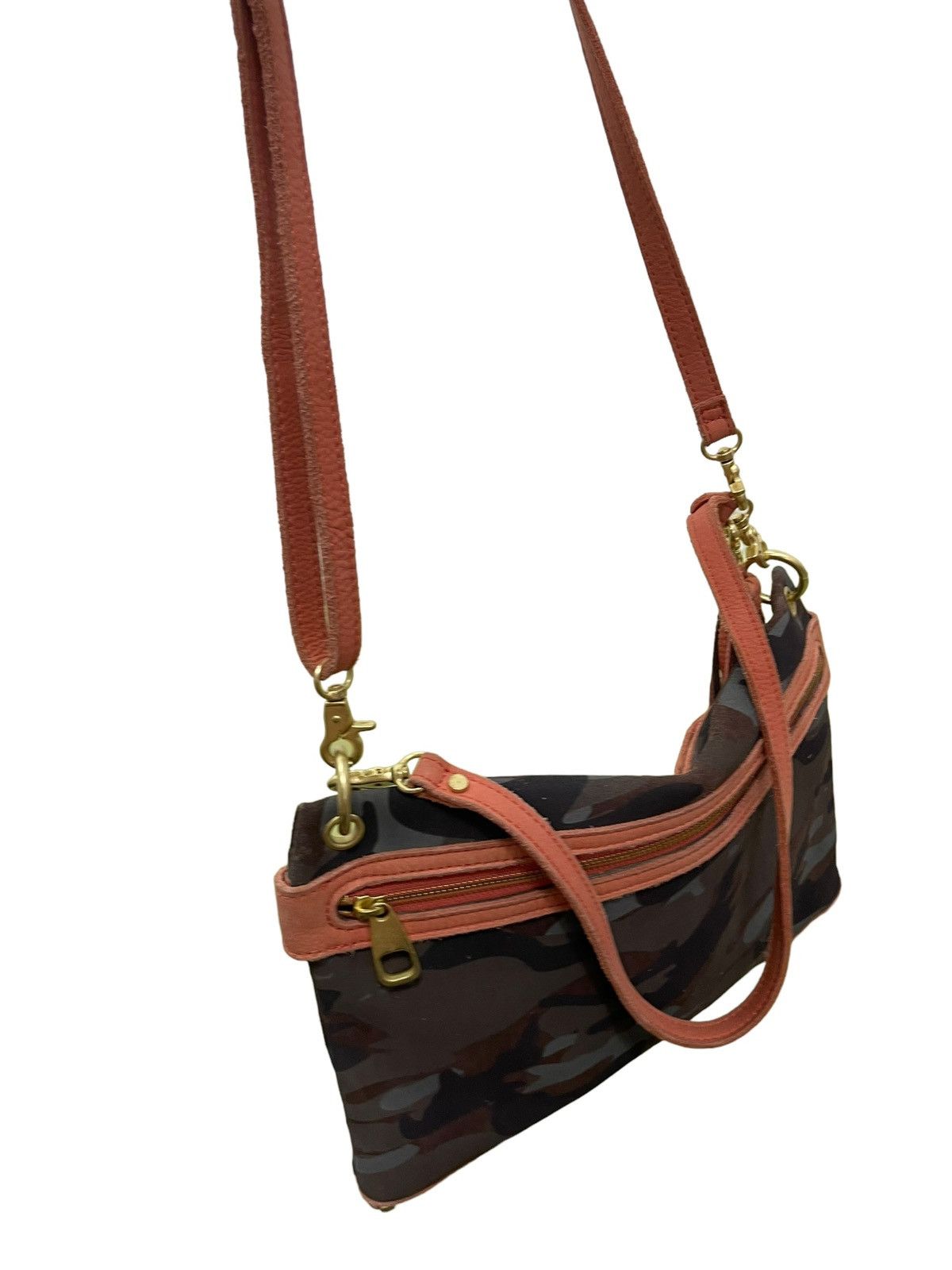 Japanese Brand Full Leather Nouer Cross Body Camo Sling Bag 2🟩 Size ONE SIZE - 2 Thumbnail