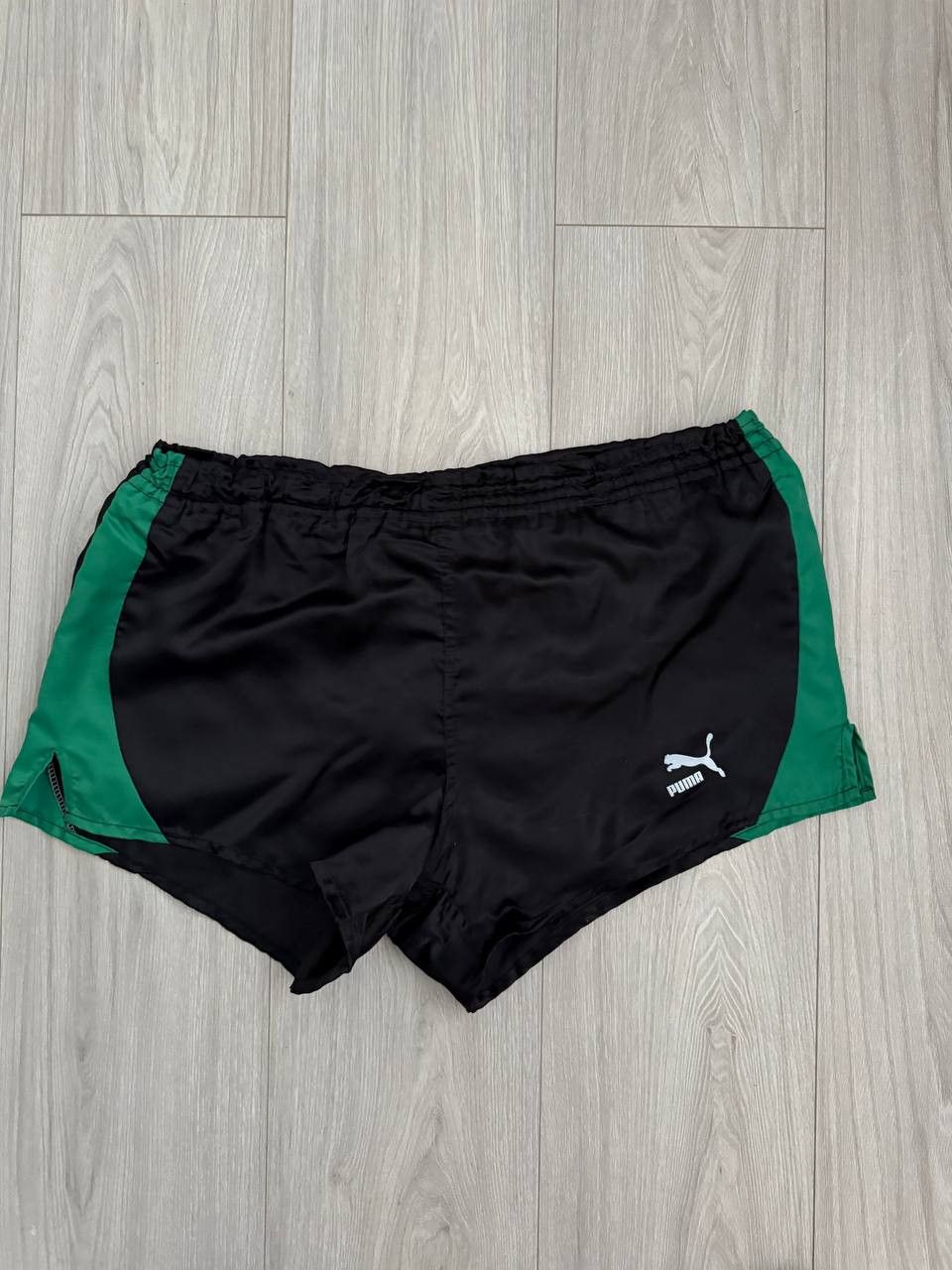 Puma Vintage Puma Shorts Rare 80s Running Size US 34 / EU 50 - 1 Thumbnail