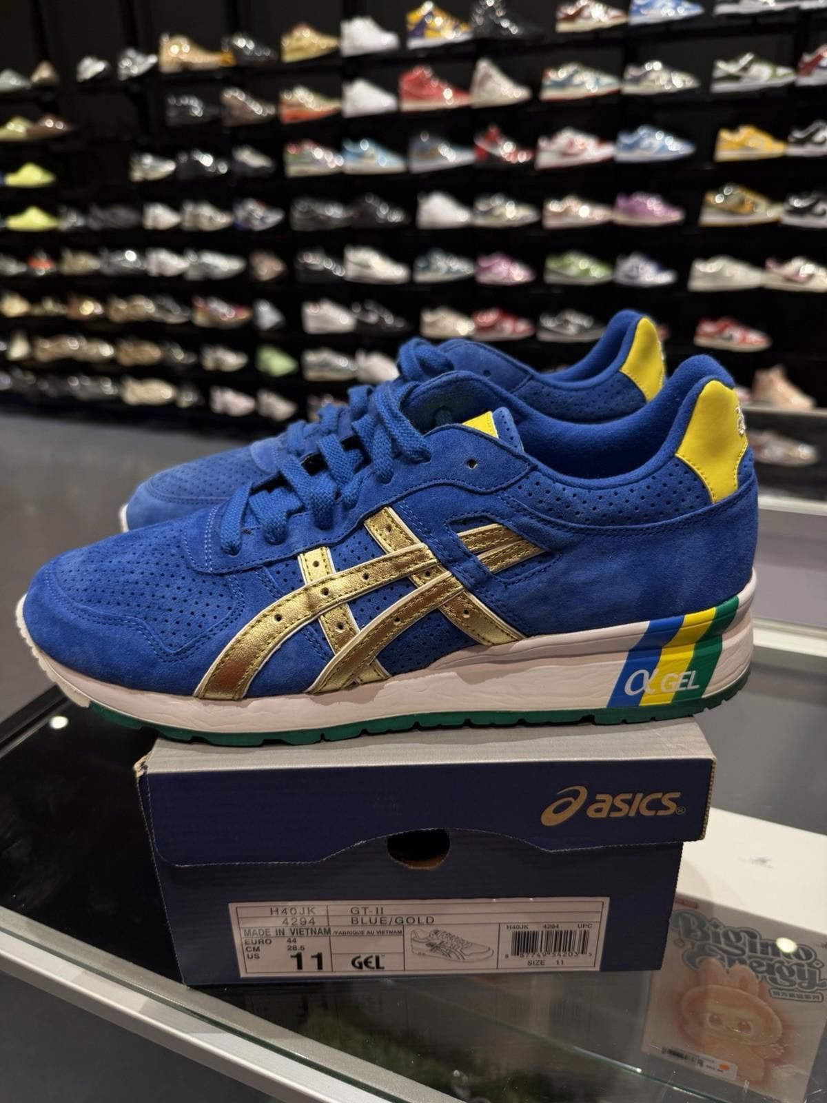 Asics ASICS GEL-Lyte GT II x KITH Ronnie Fieg “Brazil” - Size 11 Size US 11 / EU 44 - 12 Thumbnail