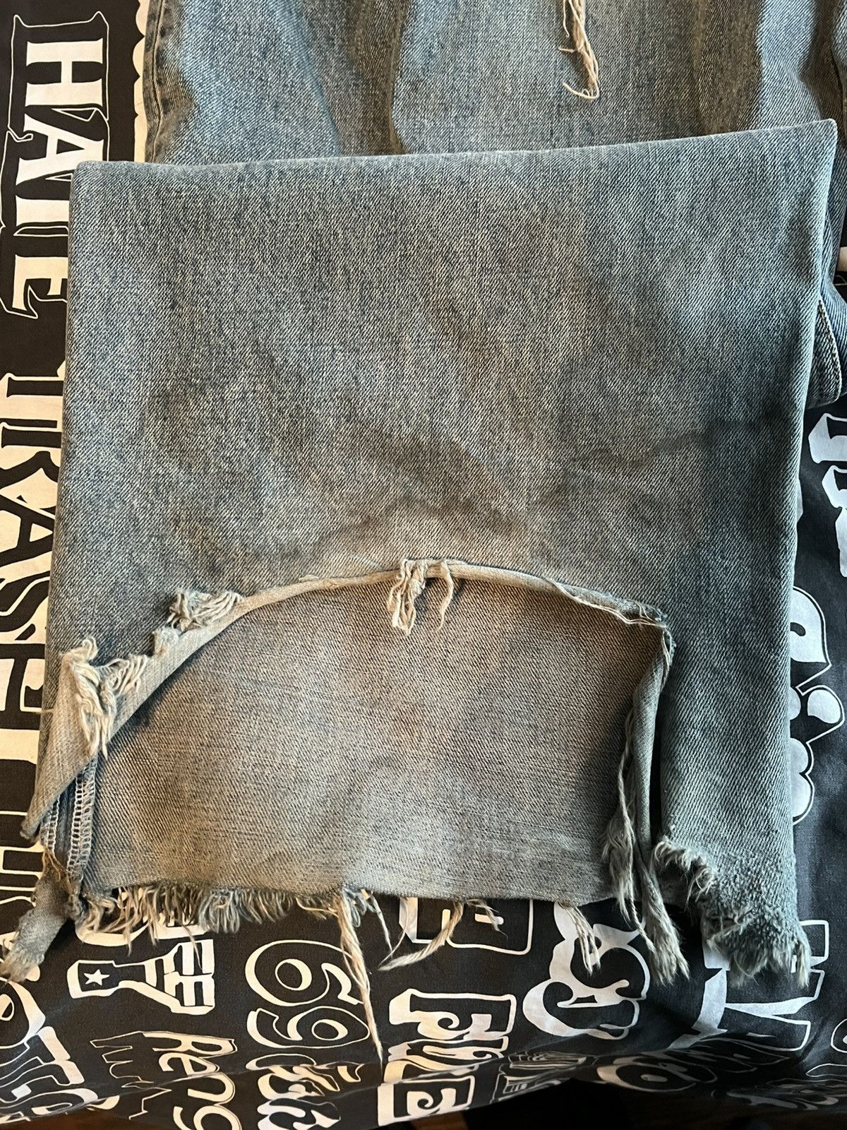 Balenciaga Balenciaga aw21 destroyed boxer jeans Size US 34 / EU 50 - 7 Thumbnail
