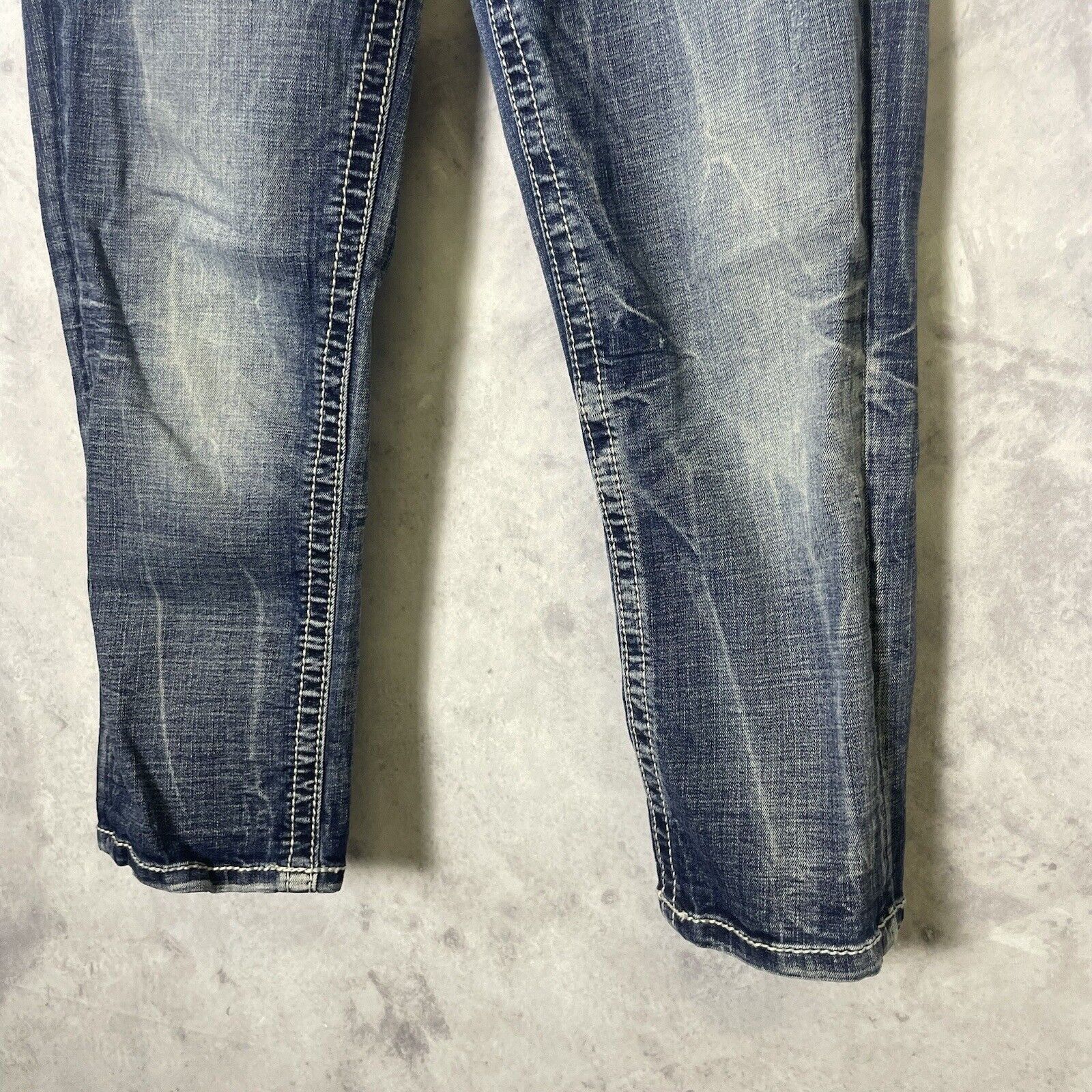 Miss Me Miss Me Jeans Womens 25 Boyfriend Capri JB501P80 Faded Denim Size 28" / US 6 / IT 42 - 4 Thumbnail