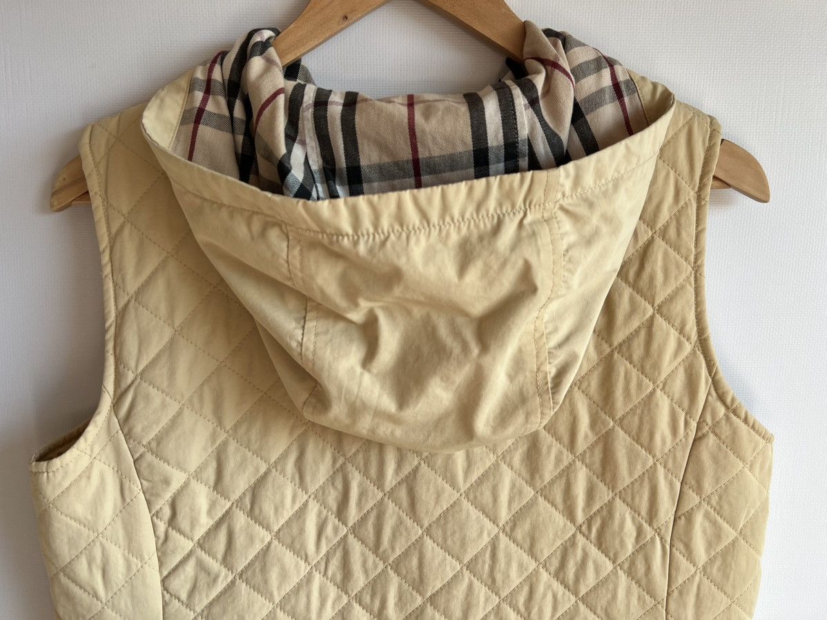 Burberry Vintage Burberry London Quilted Vest Size M / US 6-8 / IT 42-44 - 9 Thumbnail