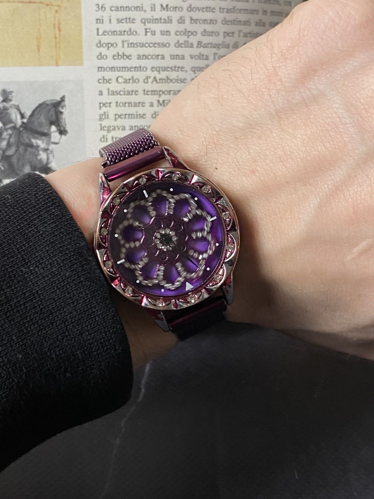 Japanese Brand Luxury Purple Spinning Flower Dial Magnetic Mesh Watch Size ONE SIZE - 5 Thumbnail