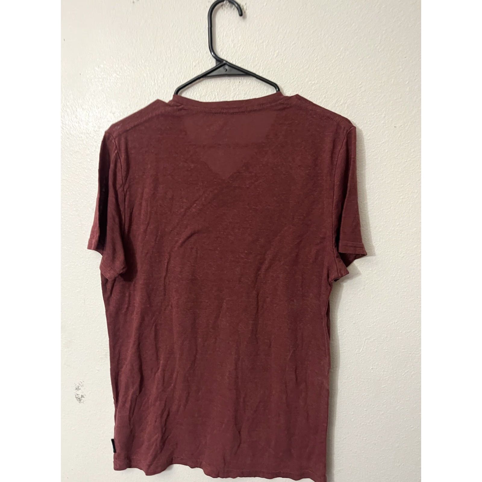 Abercrombie & Fitch VINTAGE Abercrombie & Fitch T-Shirt Shirt Men M Red Solid Short Sleeve V-Neck 90s Concert? Size US M / EU 48-50 / 2 - 3 Thumbnail