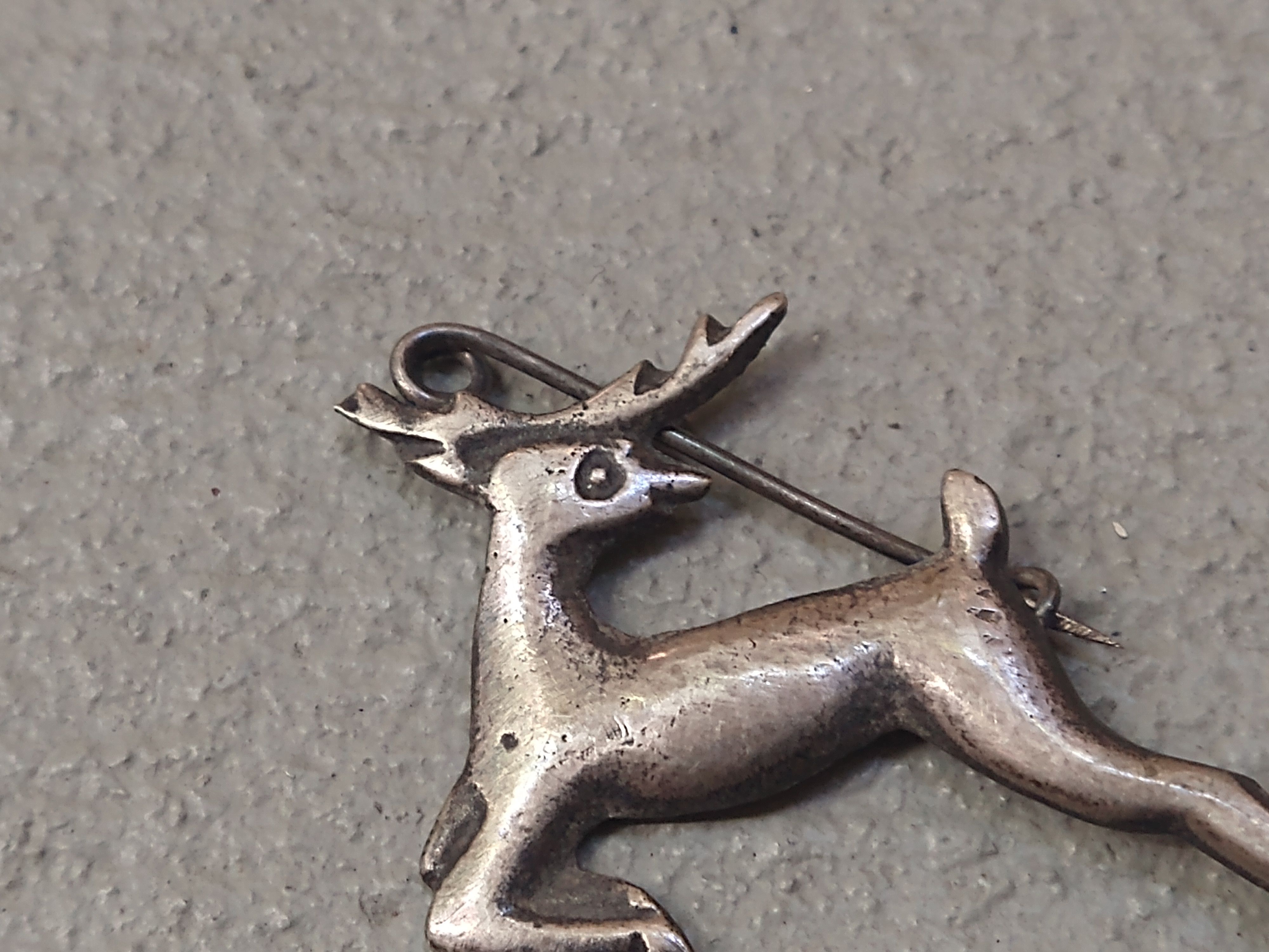 Jewelry × Vintage Vintage Sterling Silver Pin Brooch Deer Elk Reindeer Mexico Size ONE SIZE - 3 Thumbnail