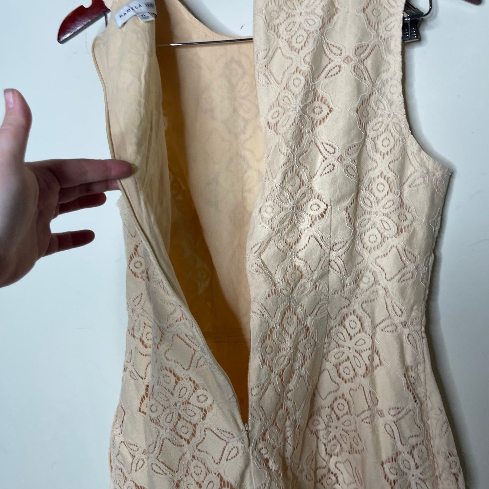 Pamela Love Pamela LoveiAntique Lace Midi Dress in champagne cream sz XL Size XL / US 12-14 / IT 48-50 - 7 Thumbnail