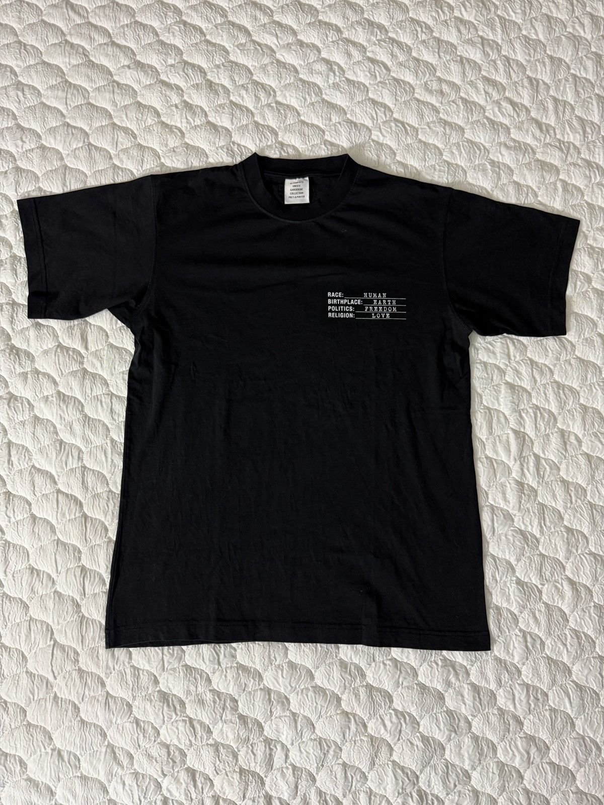 Vetements Vetements Human Rights / Human Identity T Shirt Size US XS / EU 42 / 0 - 1 Thumbnail