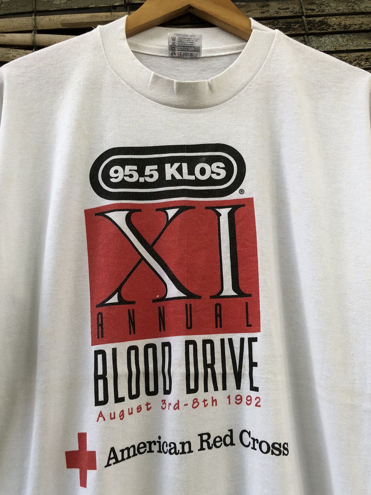 Vintage Vintage 90s Annual Blood Drive American Red Cross Tee Size US L / EU 52-54 / 3 - 2 Thumbnail