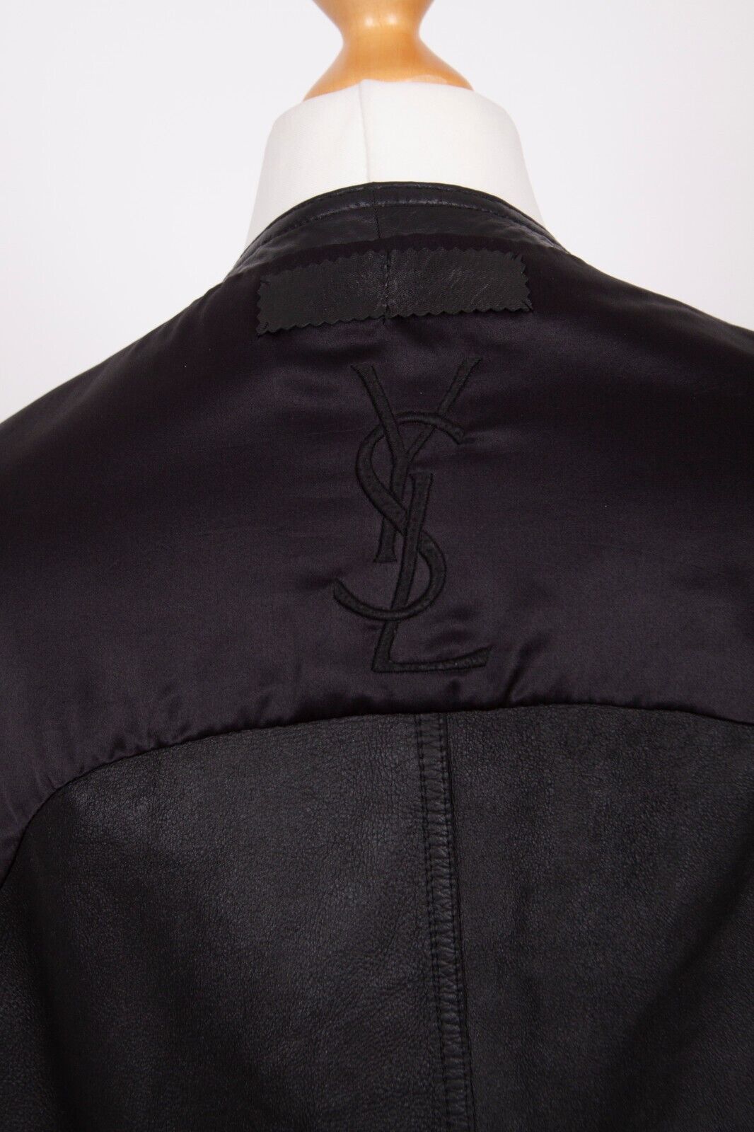 Yves Saint Laurent YSL by Tom Ford – Iconic Leather Jacket, Size 38 M Size M / US 6-8 / IT 42-44 - 11 Thumbnail