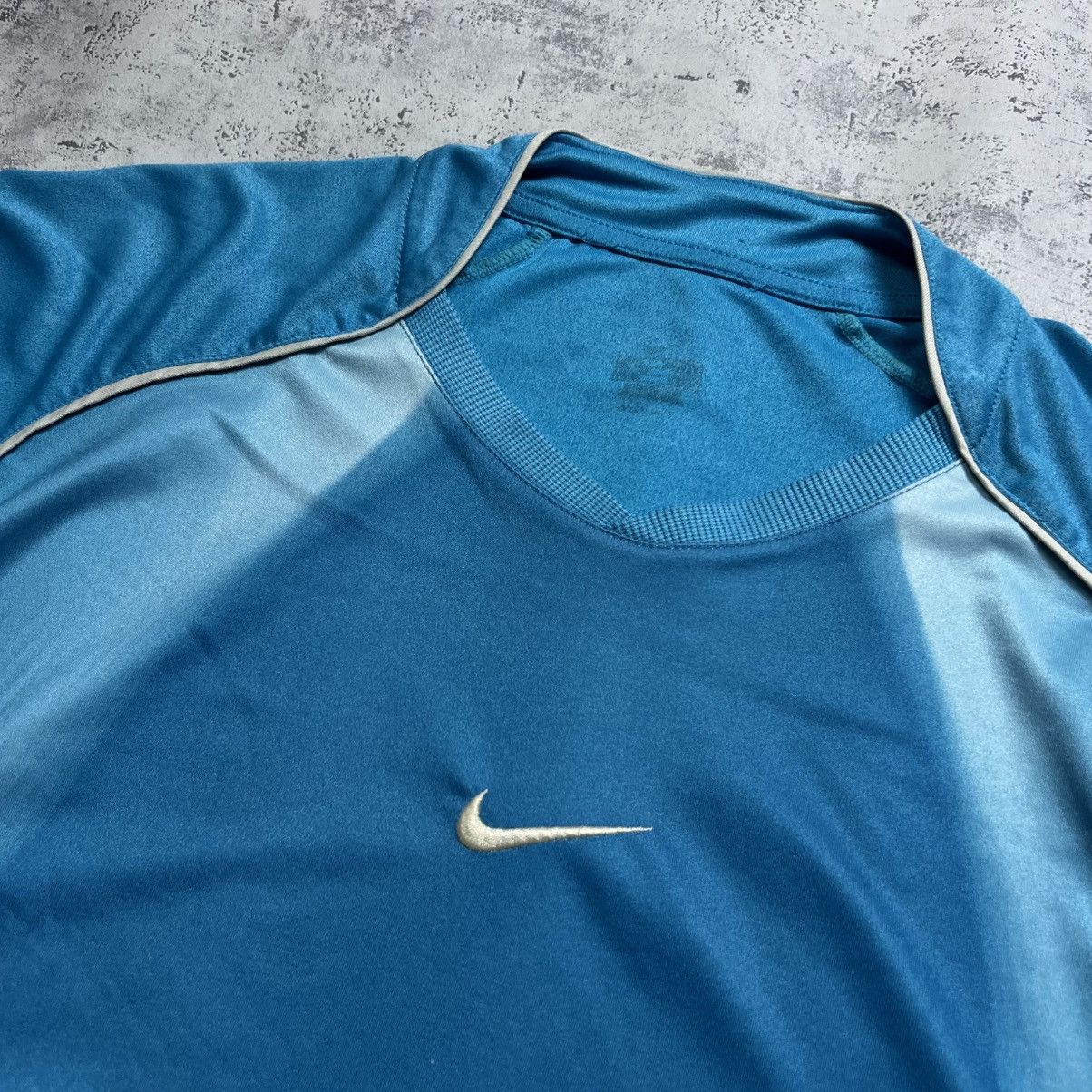 Nike 00s NIKE CENTRAL SWOOSH VINTAGE DRILL OVERSIZED TEE T-SHIRT Size US XL / EU 56 / 4 - 5 Thumbnail