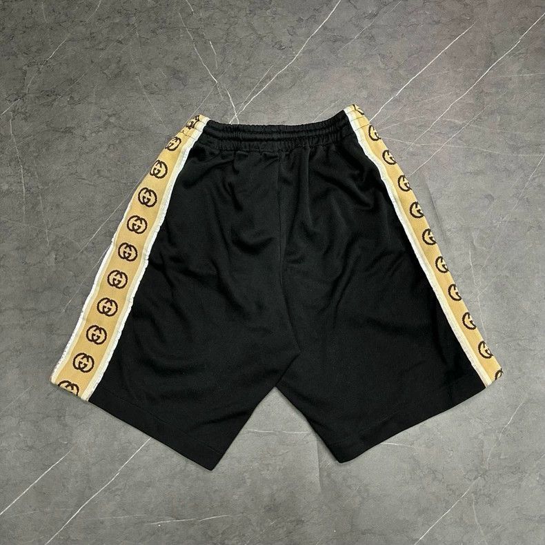 Gucci GUCCI 3MLOGO men's shorts-2507 Size US 26 / EU 42 - 8 Thumbnail