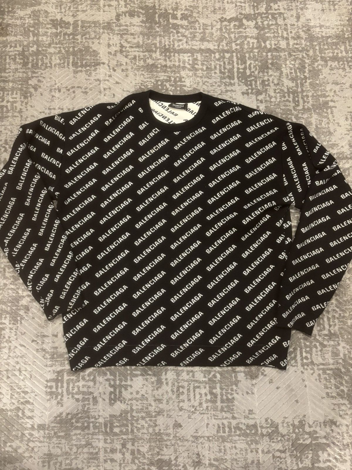 Balenciaga Balenciaga wool crewneck Size US M / EU 48-50 / 2 - 1 Thumbnail