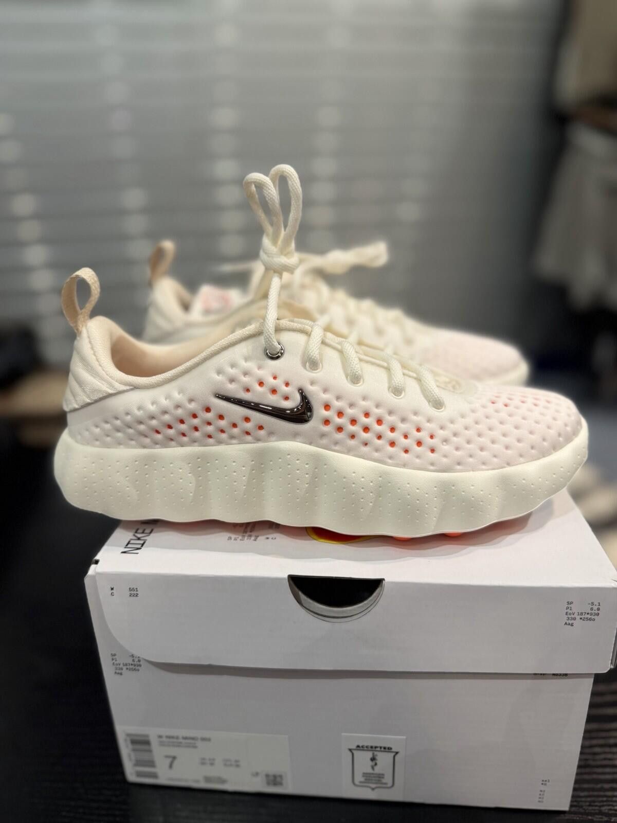 Nike Size 7W - Nike Mind 002 Women's Sail HQ4310-100 BRAND NEW Size US 7 / IT 37 - 1 Thumbnail