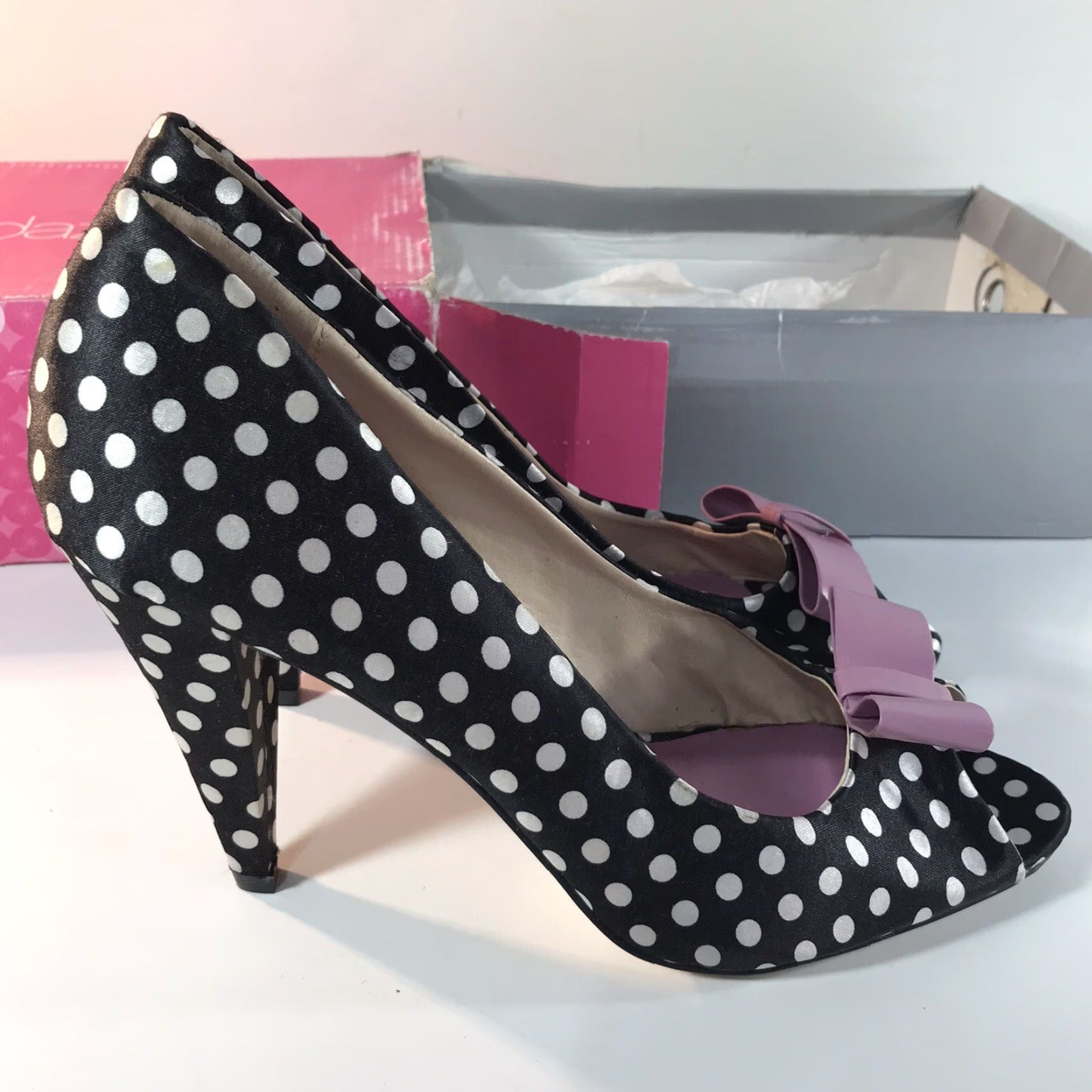 Vintage Shoedazzle Veronica Blk/Wht Polka Dot 4in Heels W-Pink Bows Womens Size 10 New Size US 10 / IT 40 - 3 Thumbnail