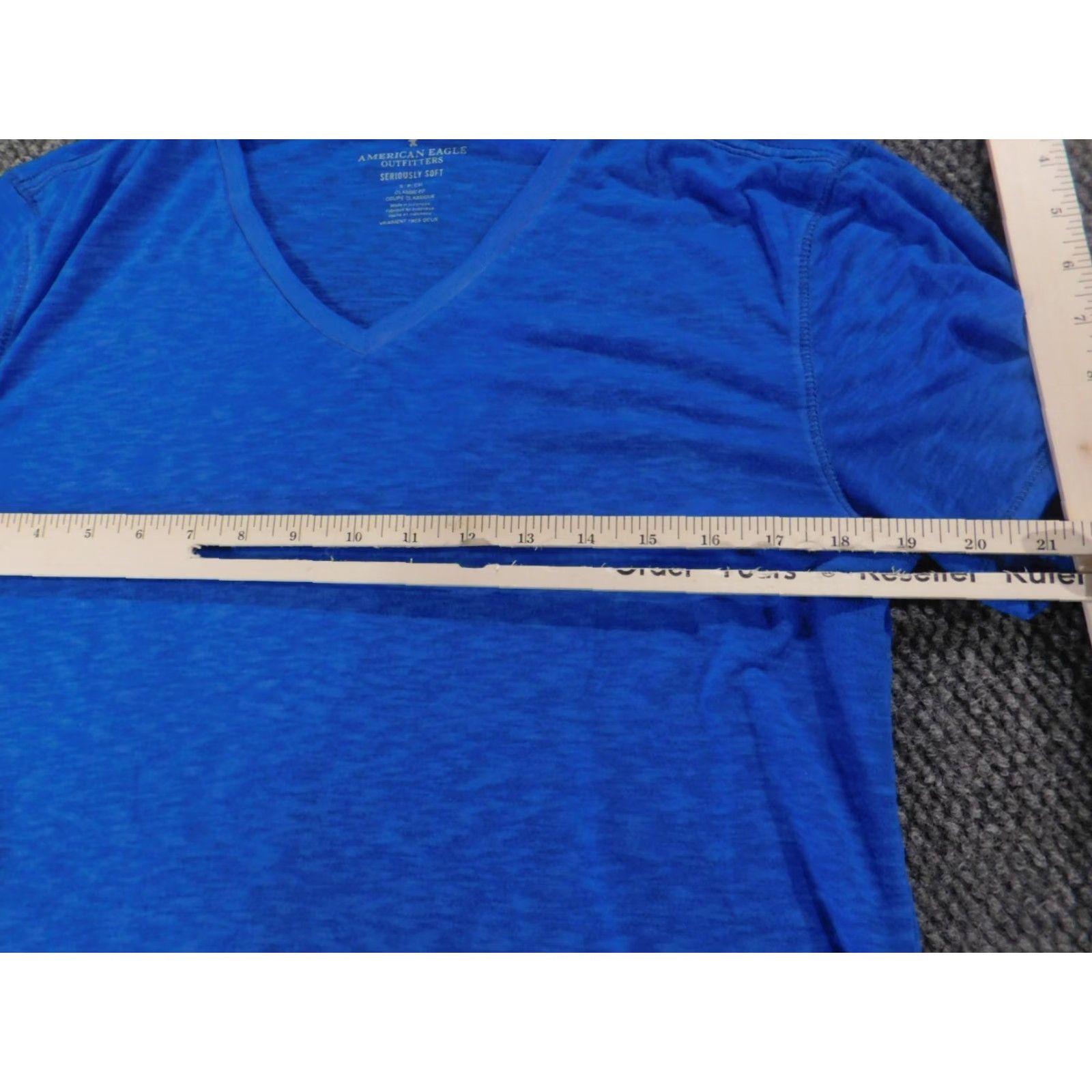 American Eagle Outfitters American Eagle Outfitters Shirt Women Small Blue Pullover Raglan Sleeve Stretch Knit Collared Long Sleeve Solid Casual Modern Regular Bagged? Size S / US 4 / IT 40 - 6 Thumbnail