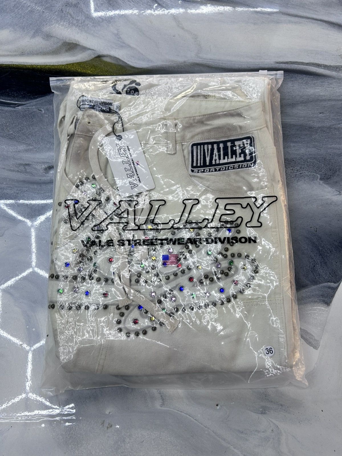 Vale Vale 1980s Painter Patch Denim Cream Size 36 Size US 36 / EU 52 - 11 Thumbnail
