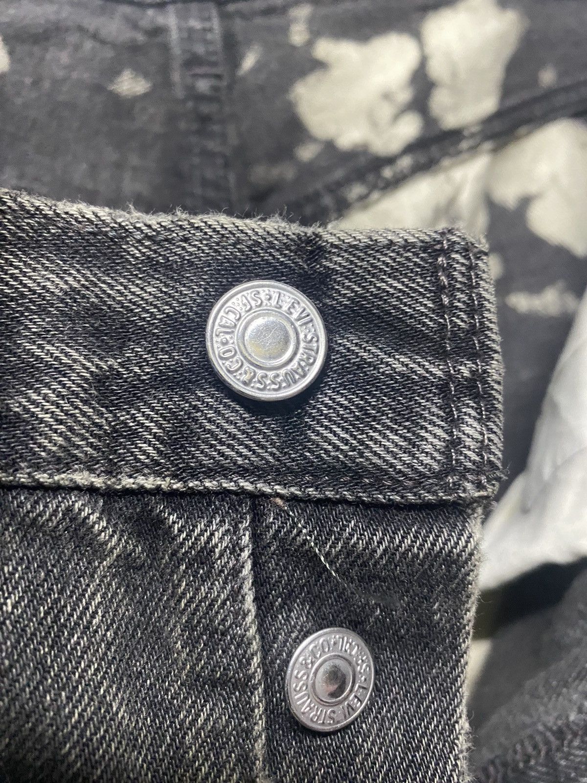 Levi's Vintage Levi’s 501 WPL 423 Distressed Denim Jeans Size US 32 / EU 48 - 14 Thumbnail