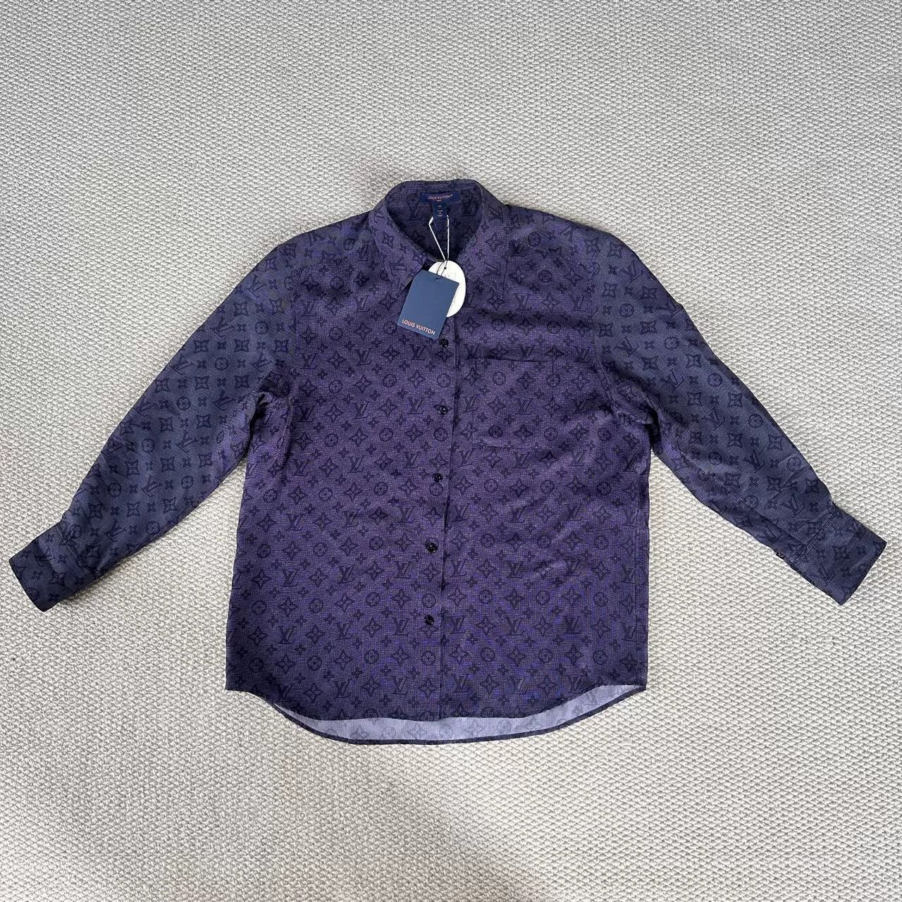 Louis Vuitton Louis Vuitton SS23 Purple Logo Silk Shirt Size US XS / EU 42 / 0 - 1 Thumbnail