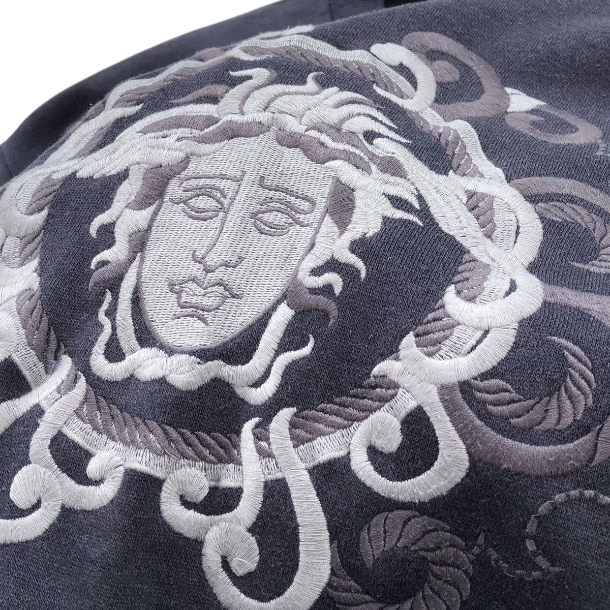 Versace Vintage Gianni Versace Italy Embroidery Big Logo Sweatshirts Size US L / EU 52-54 / 3 - 4 Thumbnail