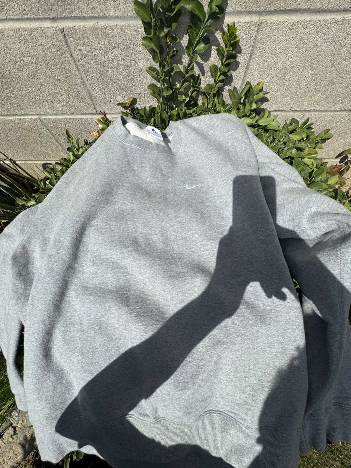 Nike Nike grey sweater Size US L / EU 52-54 / 3 - 1 Thumbnail