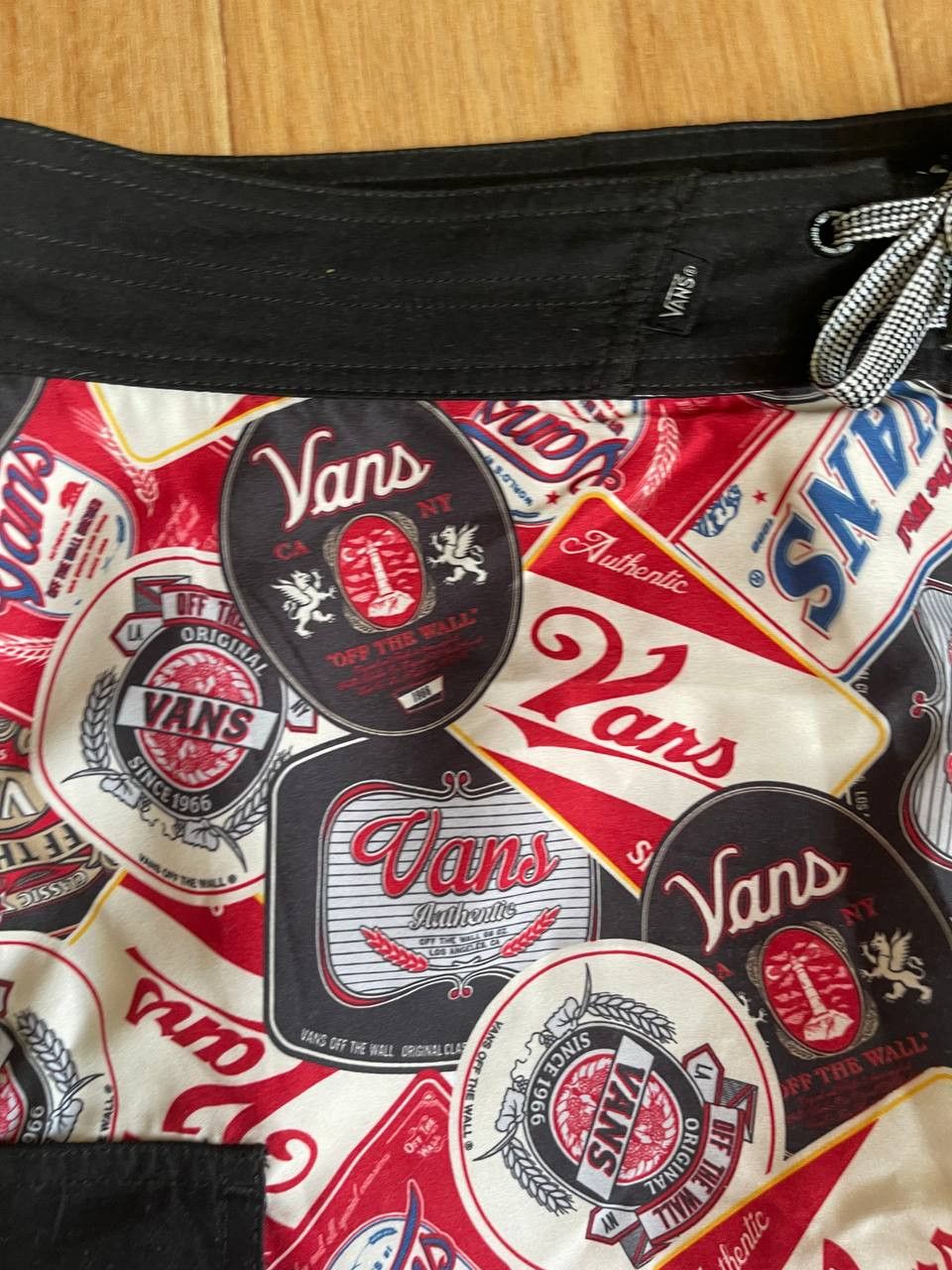 Vans Vans Board Shorts Vintage Size US 34 / EU 50 - 6 Thumbnail