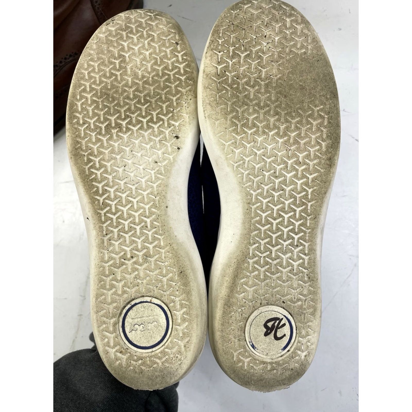 Peter Millar Peter Millar Men’s Hyperlight Glide Sneaker Navy Blue - 9 - Casual, Sneaker, Knit, Slip On, Rubber Outsole, Breathable, Cushioned, Logo, Preppy Size US 9 / EU 42 - 6 Thumbnail