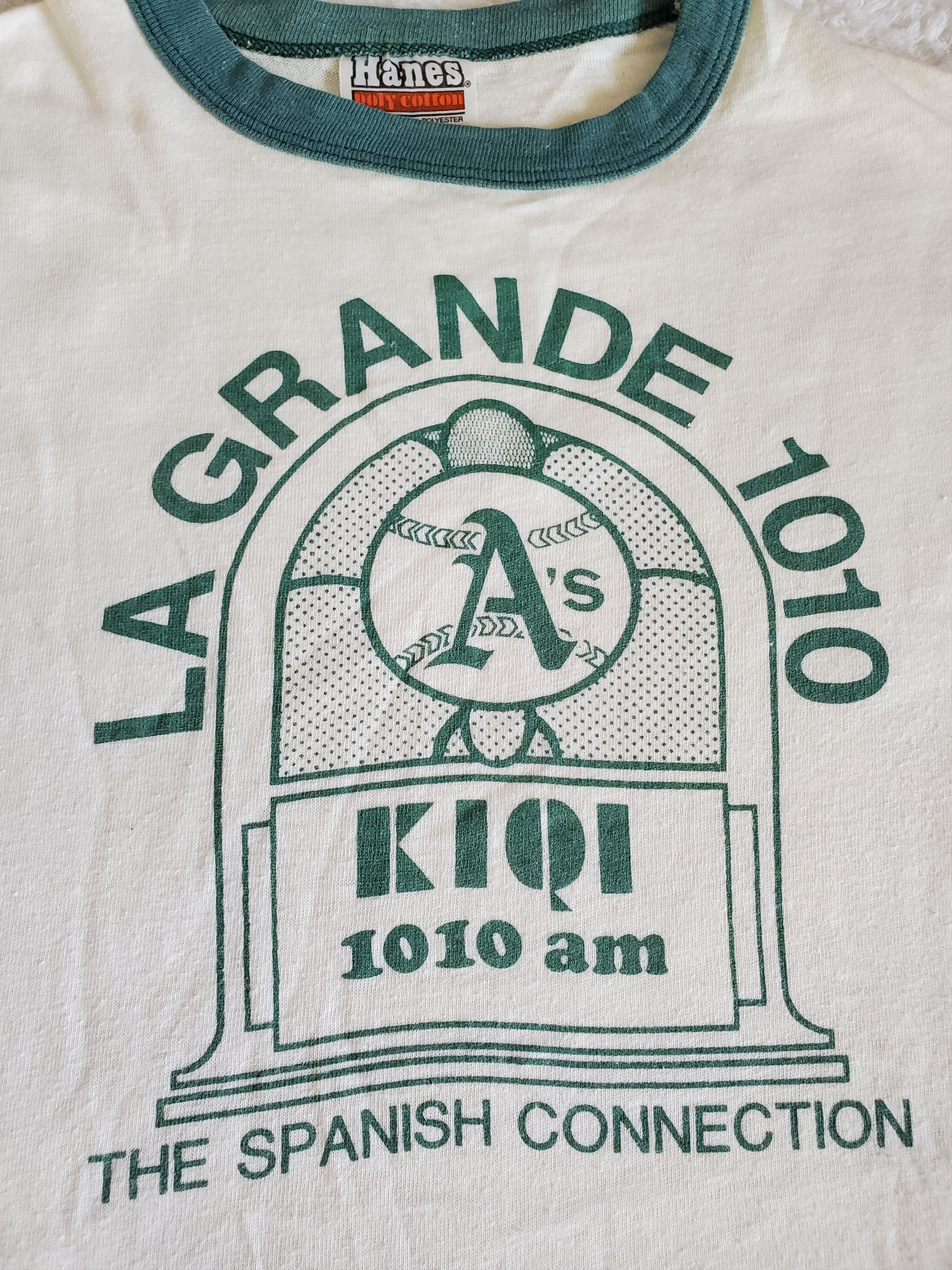 Vintage Oakland As radio AM1010 the spanish connections mlb 80s Size US M / EU 48-50 / 2 - 5 Thumbnail