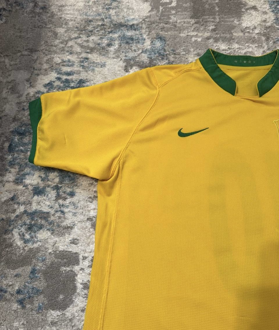 Vintage Vintage Brazil #10 National Team Jersey | CBF Nike Size US L / EU 52-54 / 3 - 4 Thumbnail